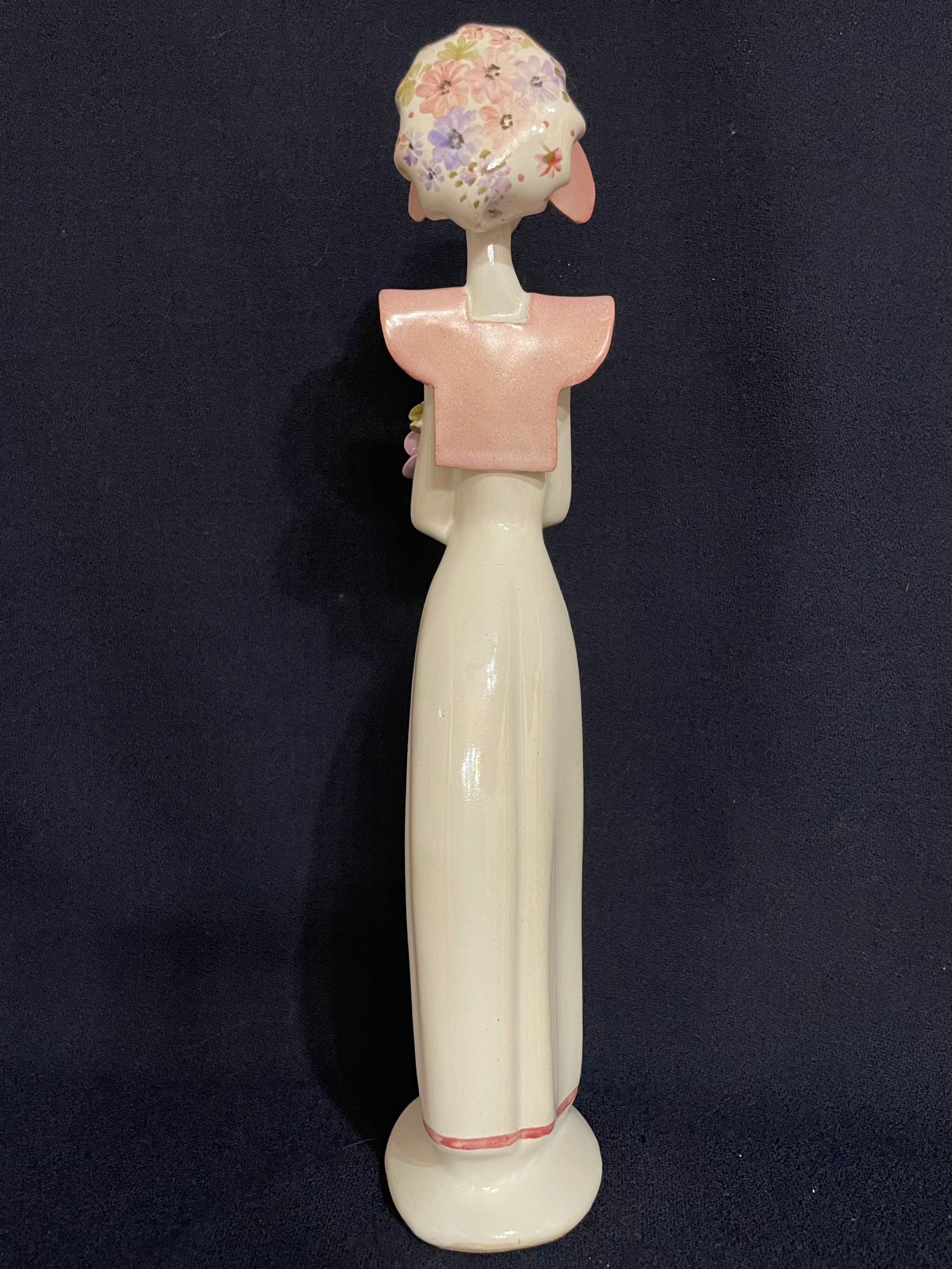 Escultura porcelana camponesa - Mega 1982