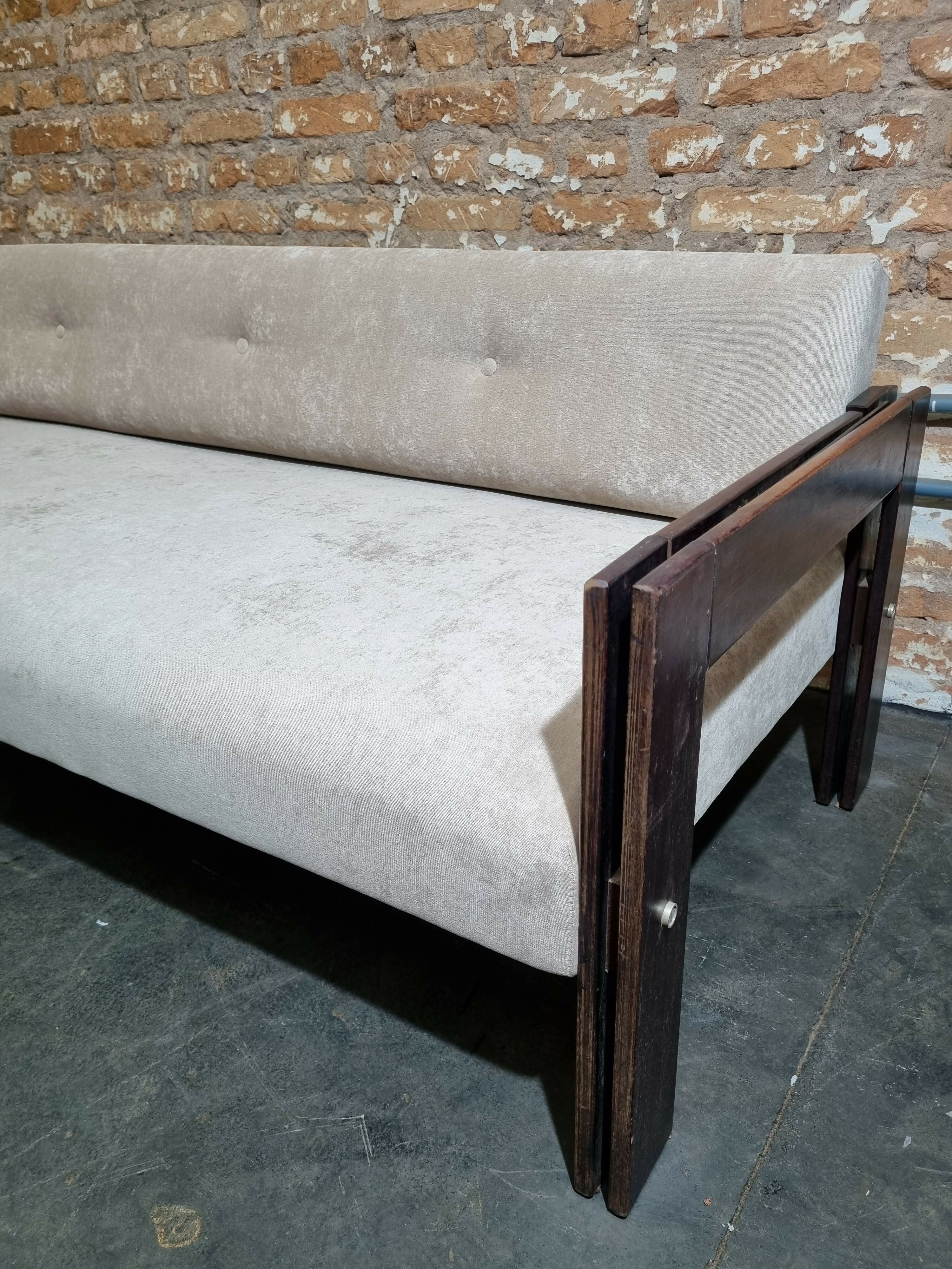 Sofá Percival Lafer MP85
