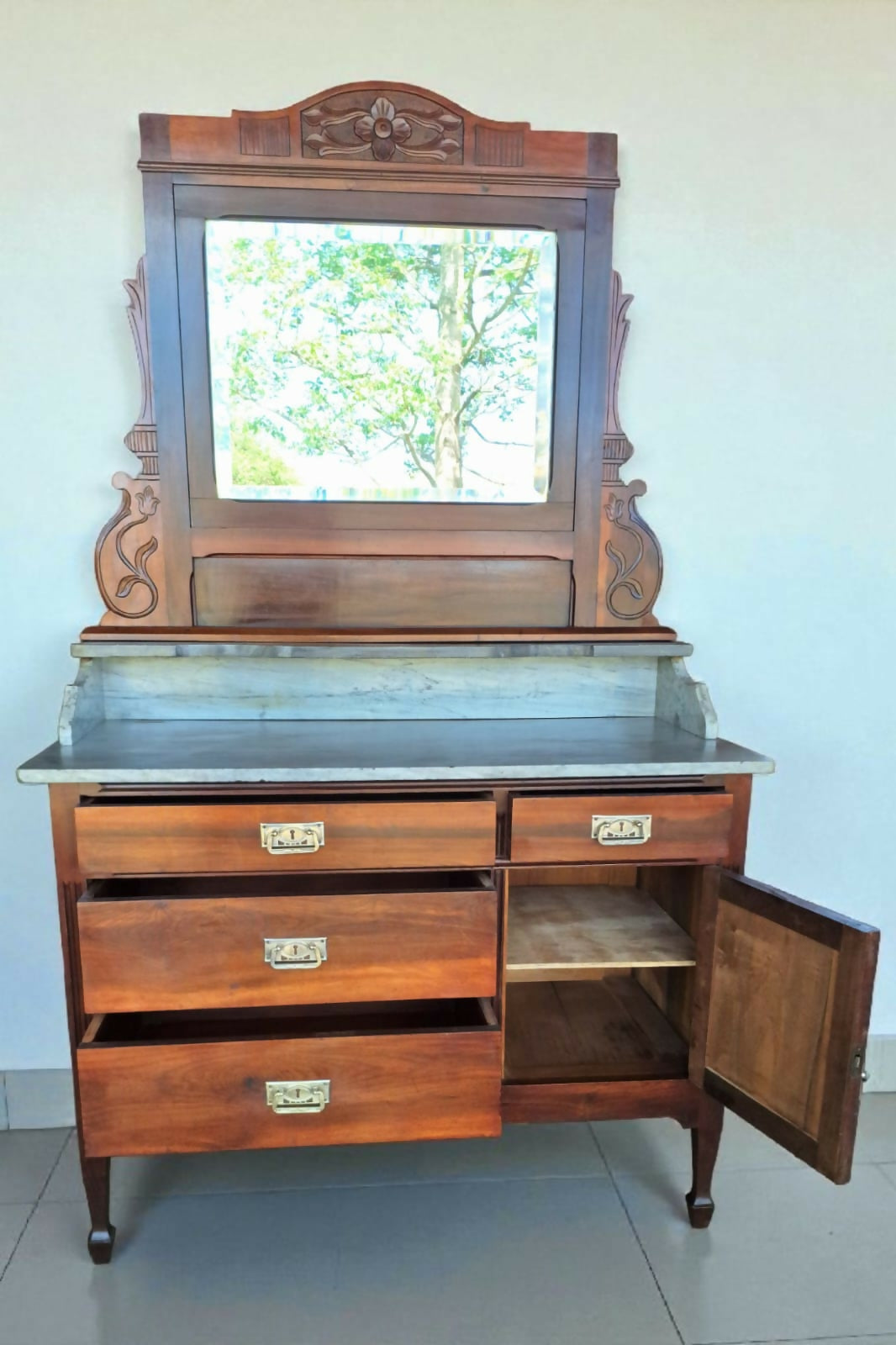 Cômoda Lavatório de 1923