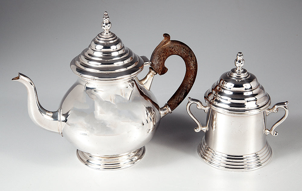 Elegante Conjunto de Chá em Metal Espessurado a Prata Estilo Art Déco - 2 pçs