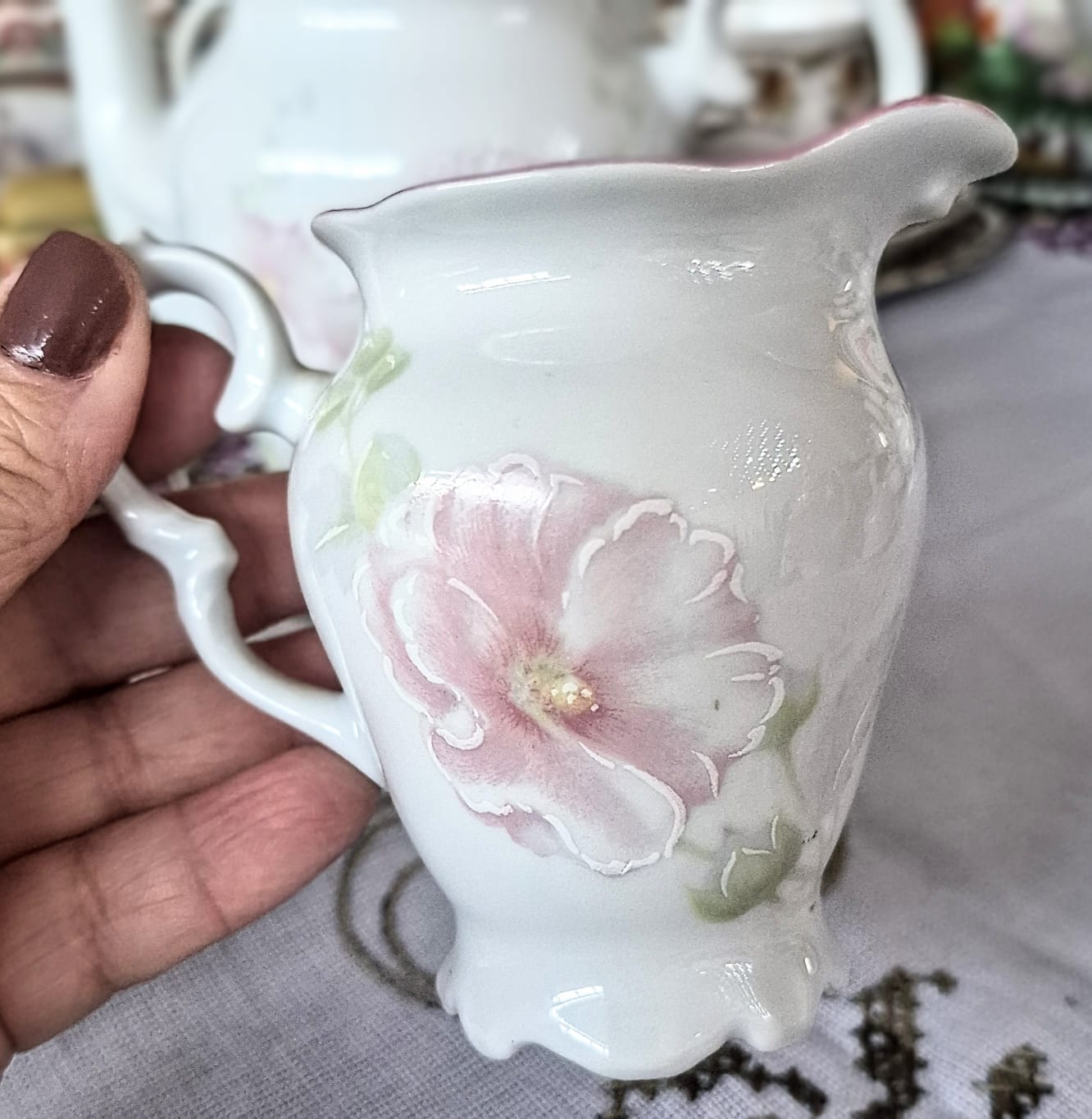 Conjunto para café em porcelana floral vintage Schmidt. Perfeito estado.  Lindo. 3 peças.