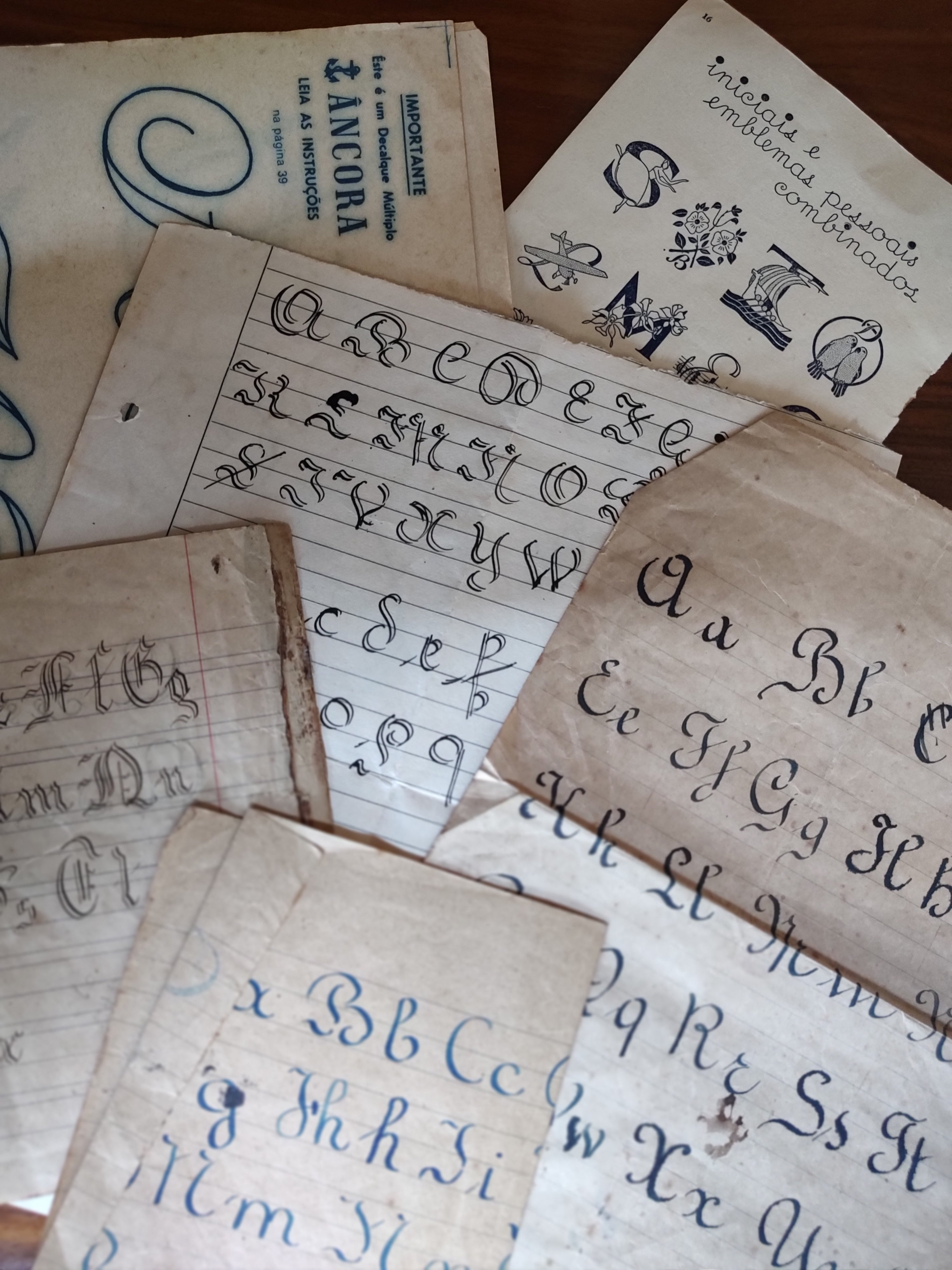 Antigo e precioso Conjunto de Penas e canetas para caligrafia
