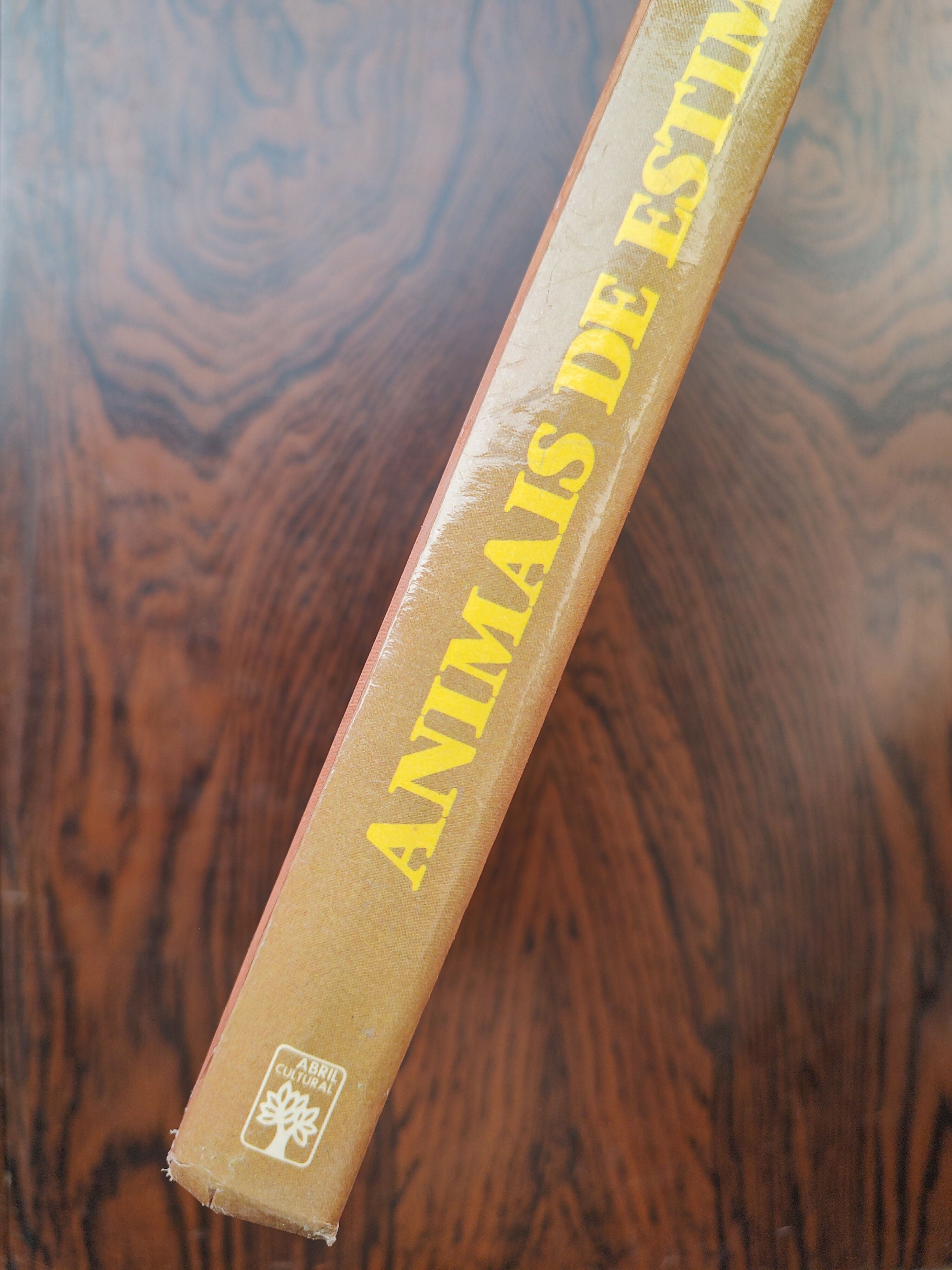 Livro &quot;Animais de Estimação&quot; - um guia prático de 1980