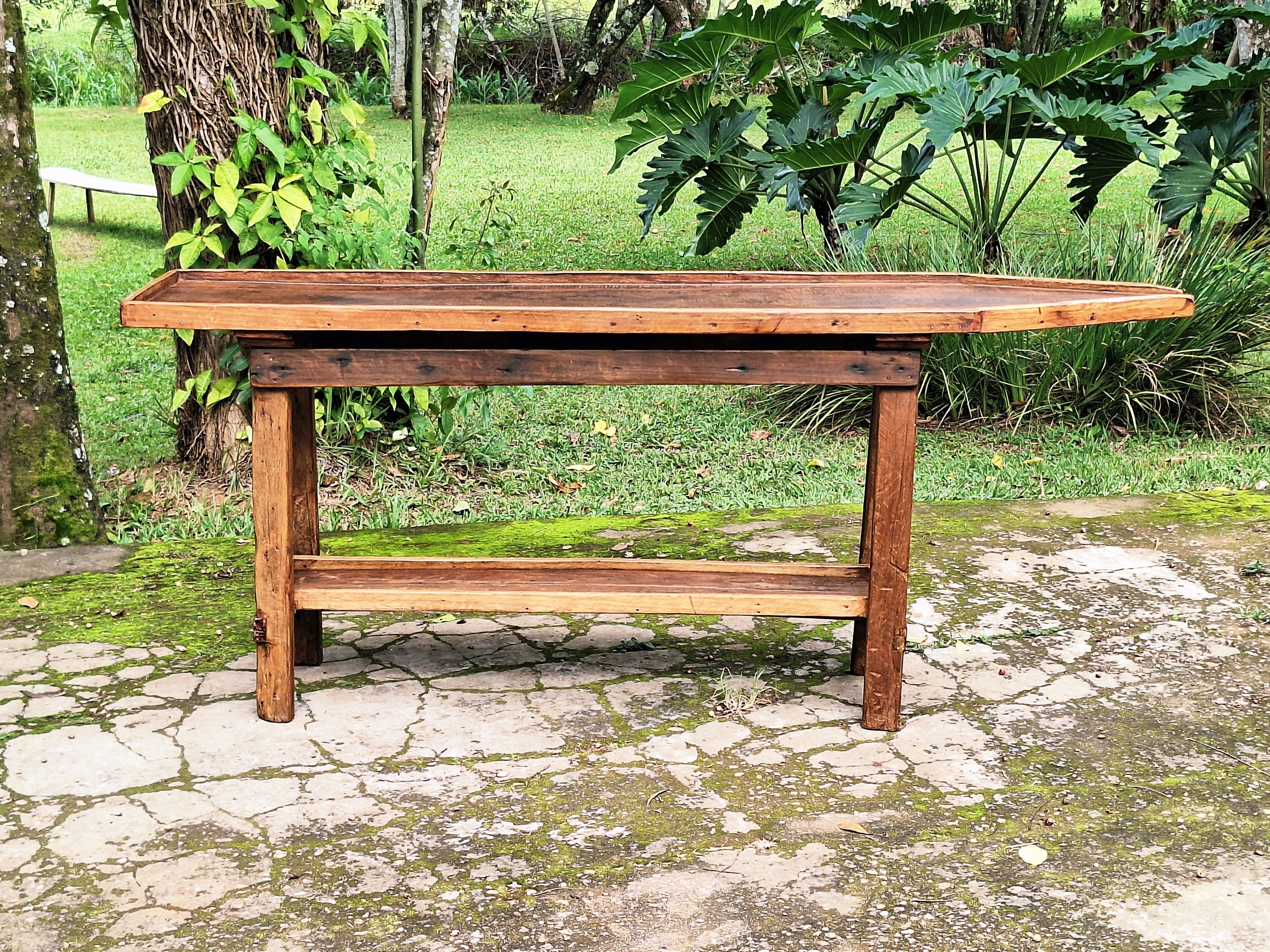 Queijeira Rústica Madeira Maciça Garimpo Mineiro