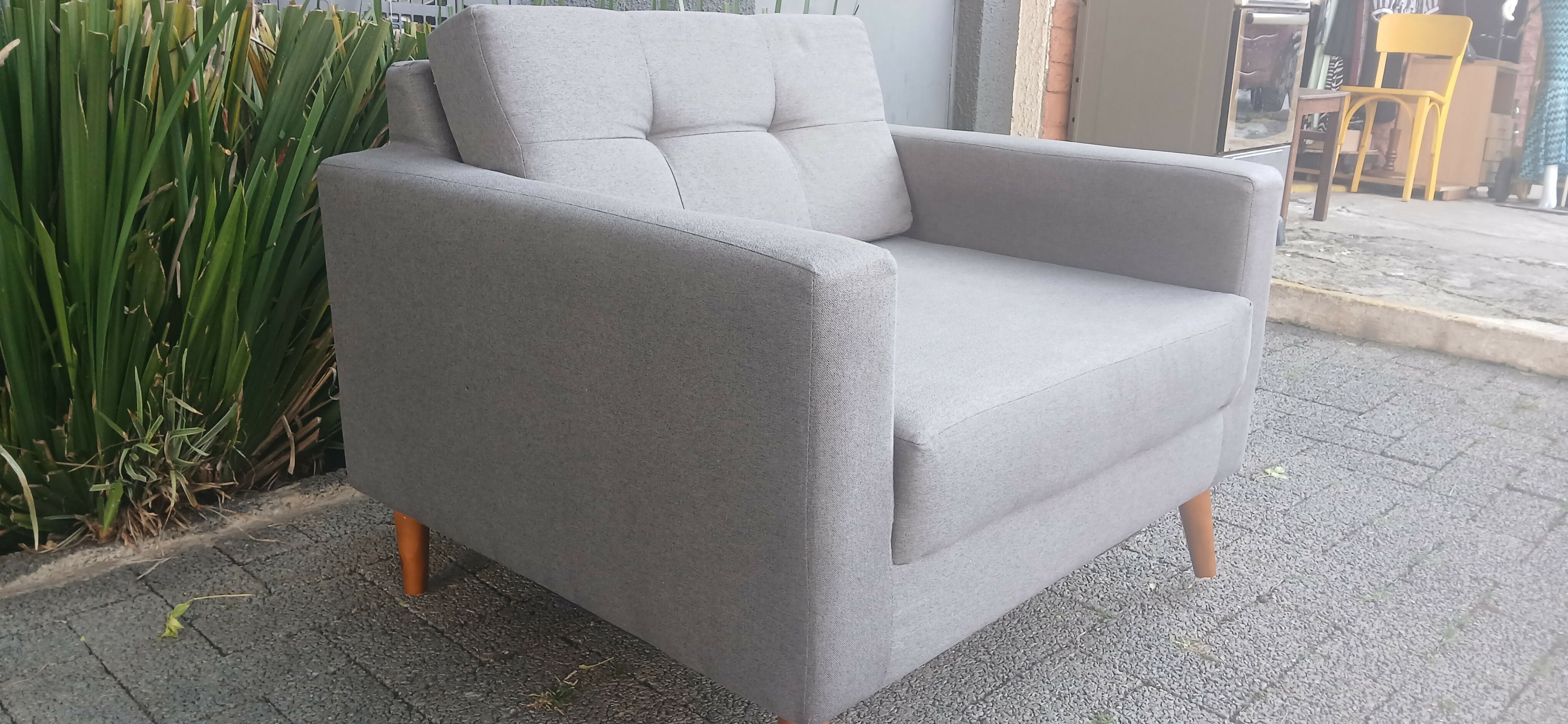 Poltrona Living Linho cinza