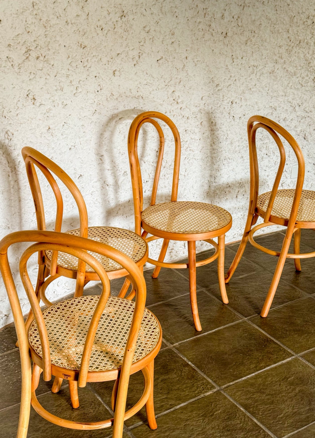 Cadeira Thonet (Thonart) com assento em palhinha - restaurada 