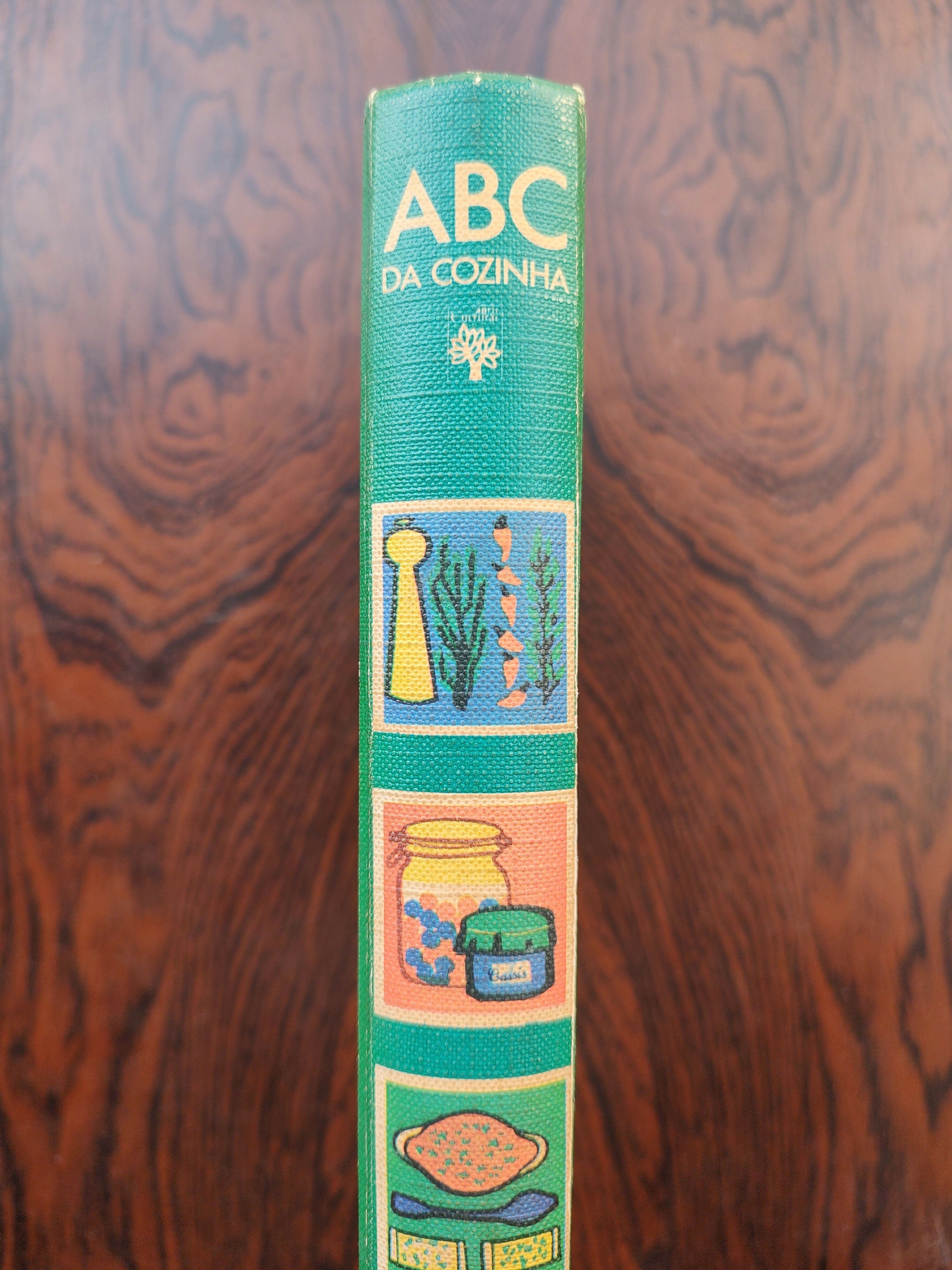 Livro &quot;ABC da Cozinha&quot; - editora Abril 1974