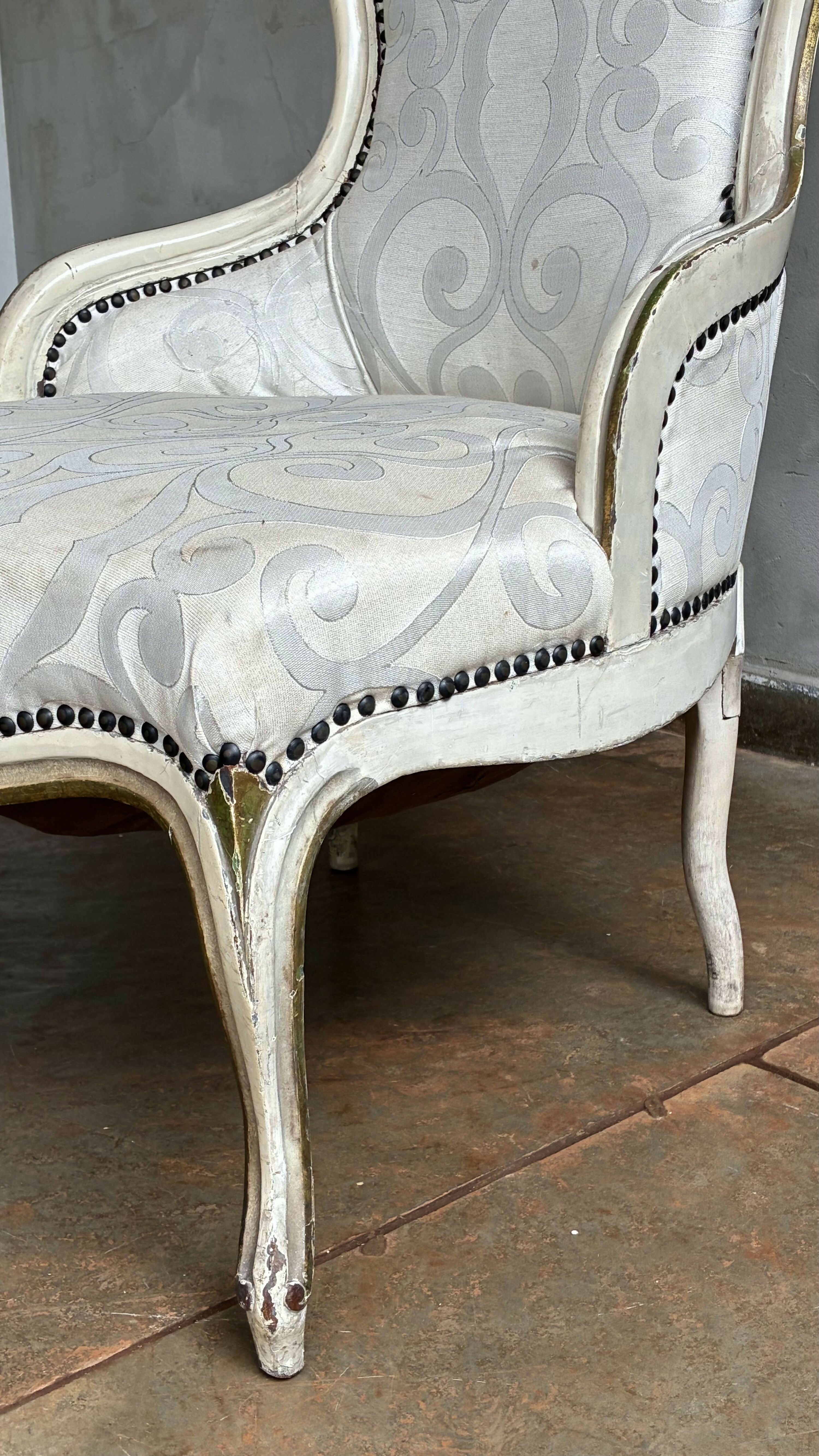 Poltrona Vitoriana Estilo Clássico