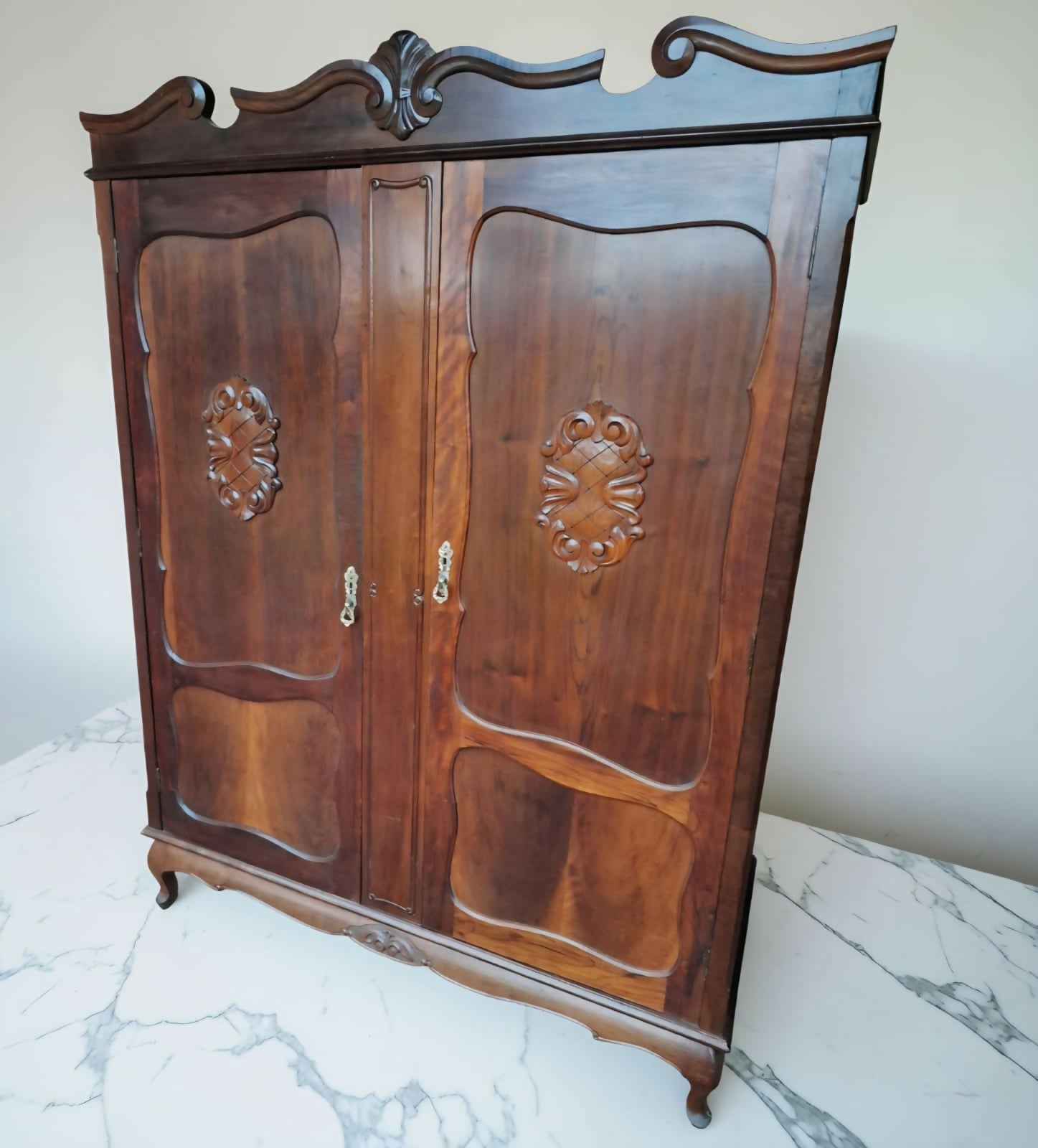 Roupeiro / Guarda Roupa Clássico Provençal