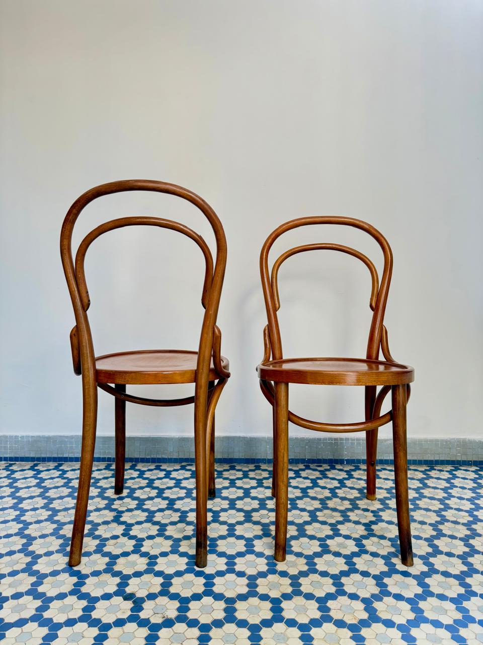 Set cadeiras "Charlie Chaplin " da Thonet - Made in Romania