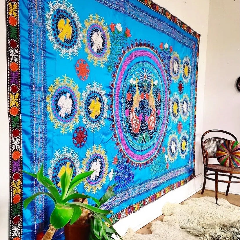 Bordado Suzani vindo do Uzbequistão