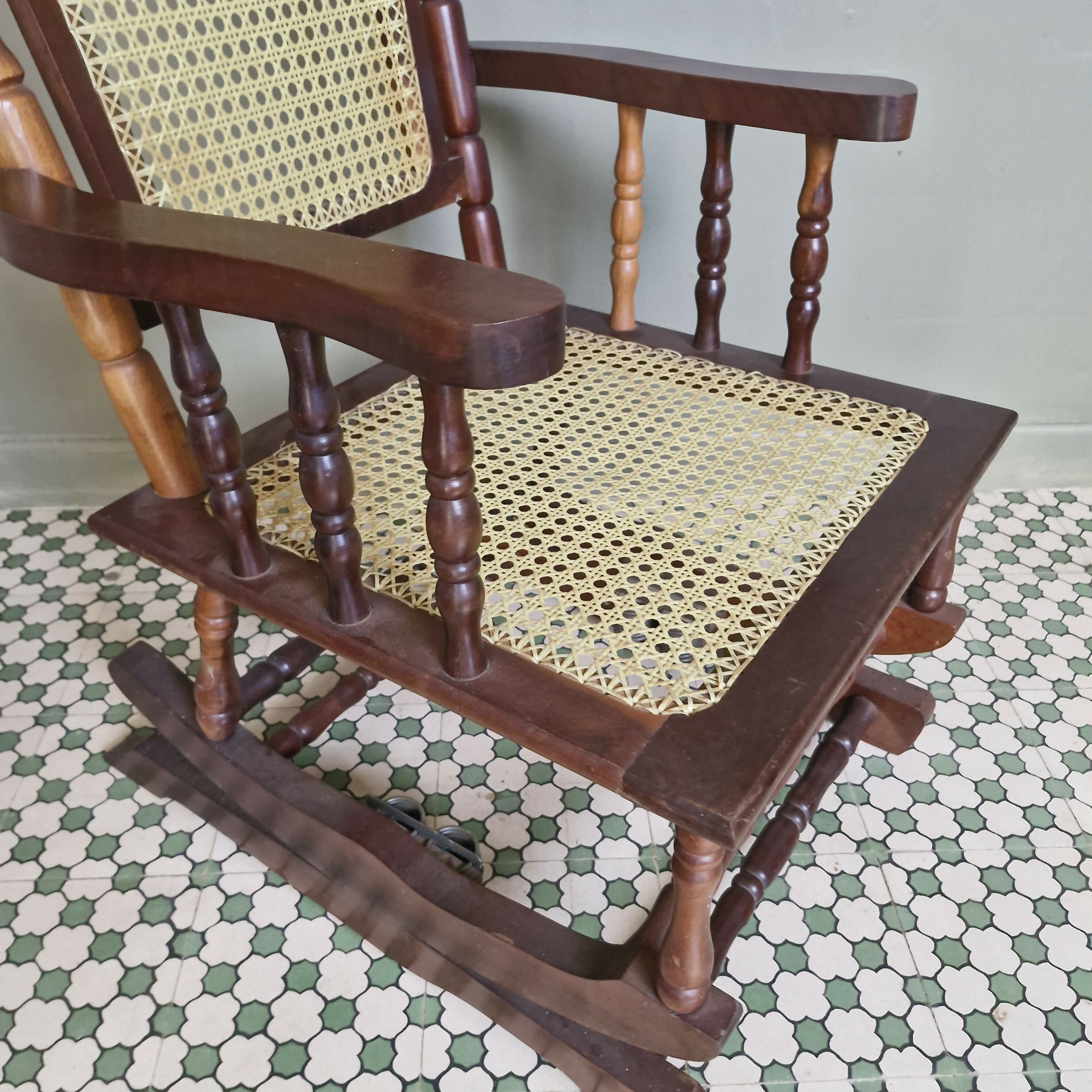 Cadeira de Balanço Colonial