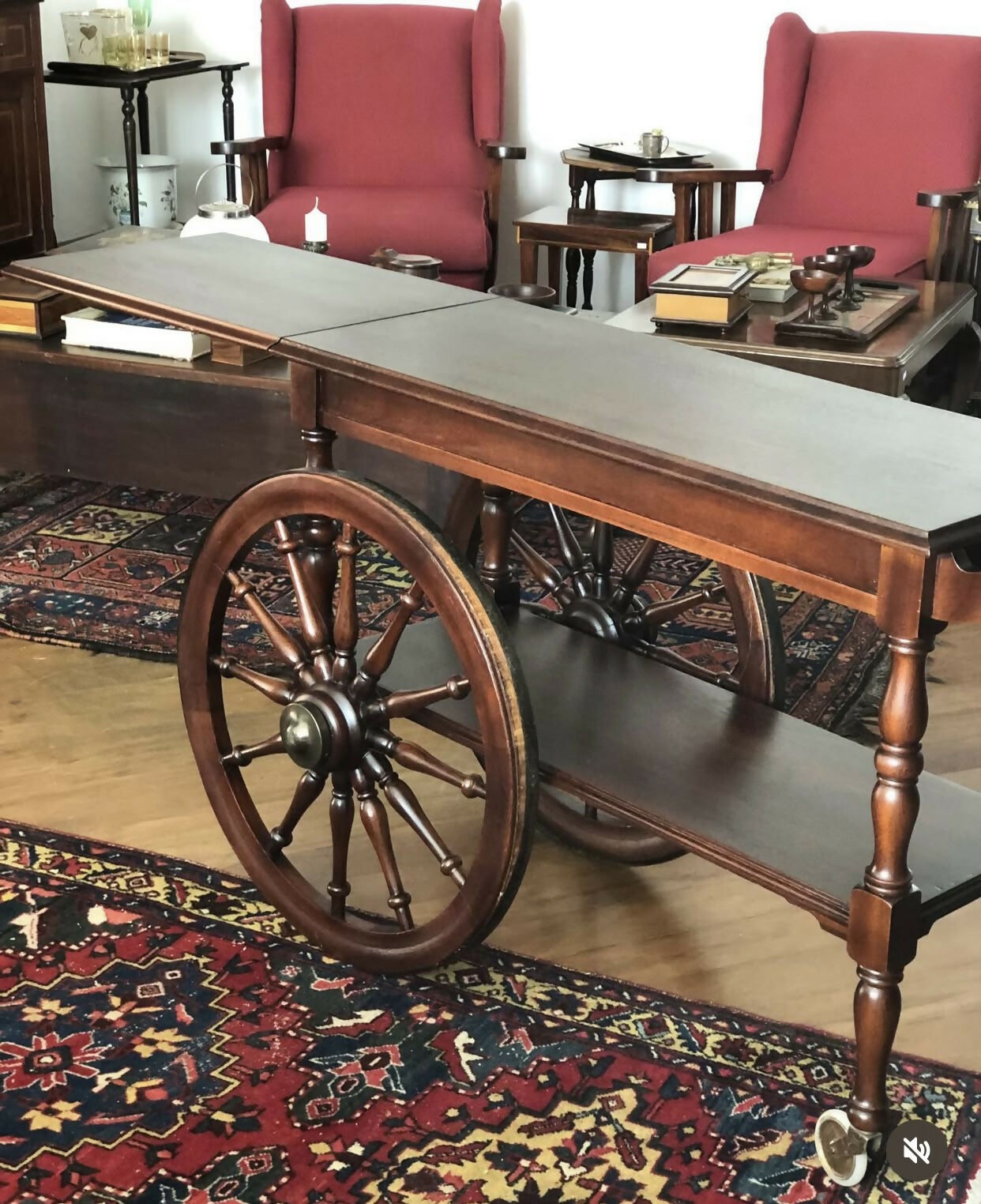 Carrinho de chá com abas laterais dobráveis