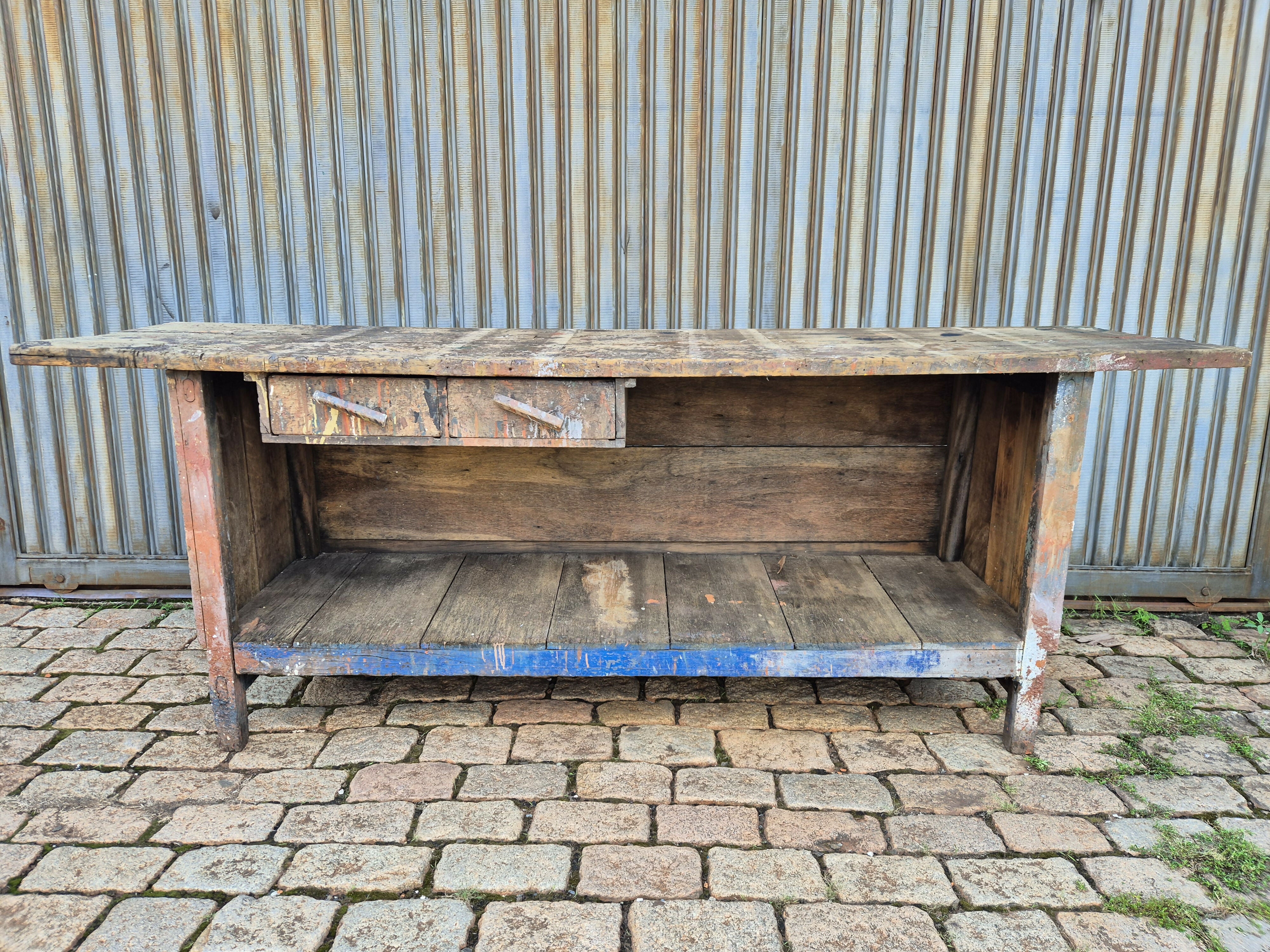 Bancada industrial de madeira vintage