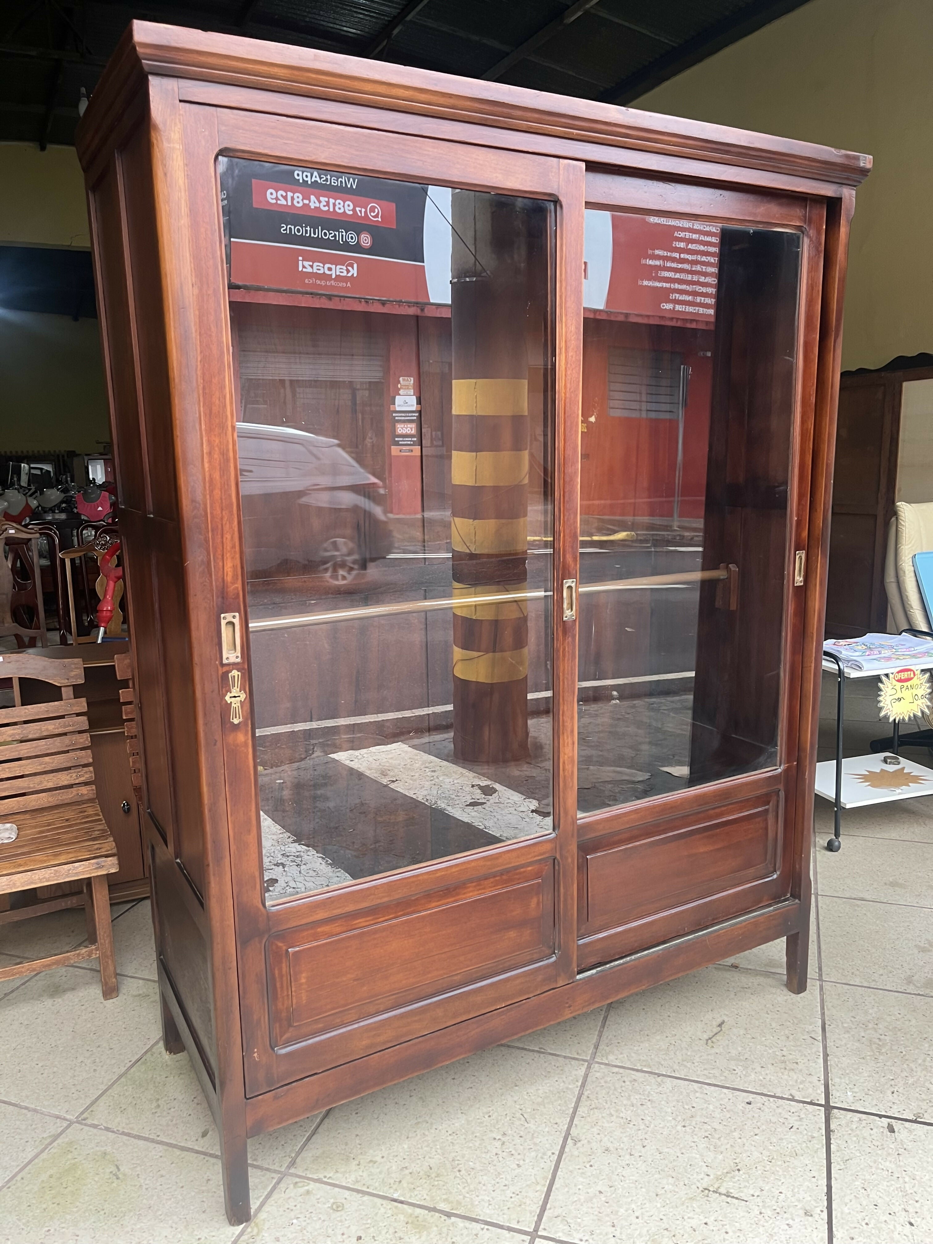 LINDO CLOSET / ARMARIO / ROUPEIRO ANTIGO EM MADEIRA