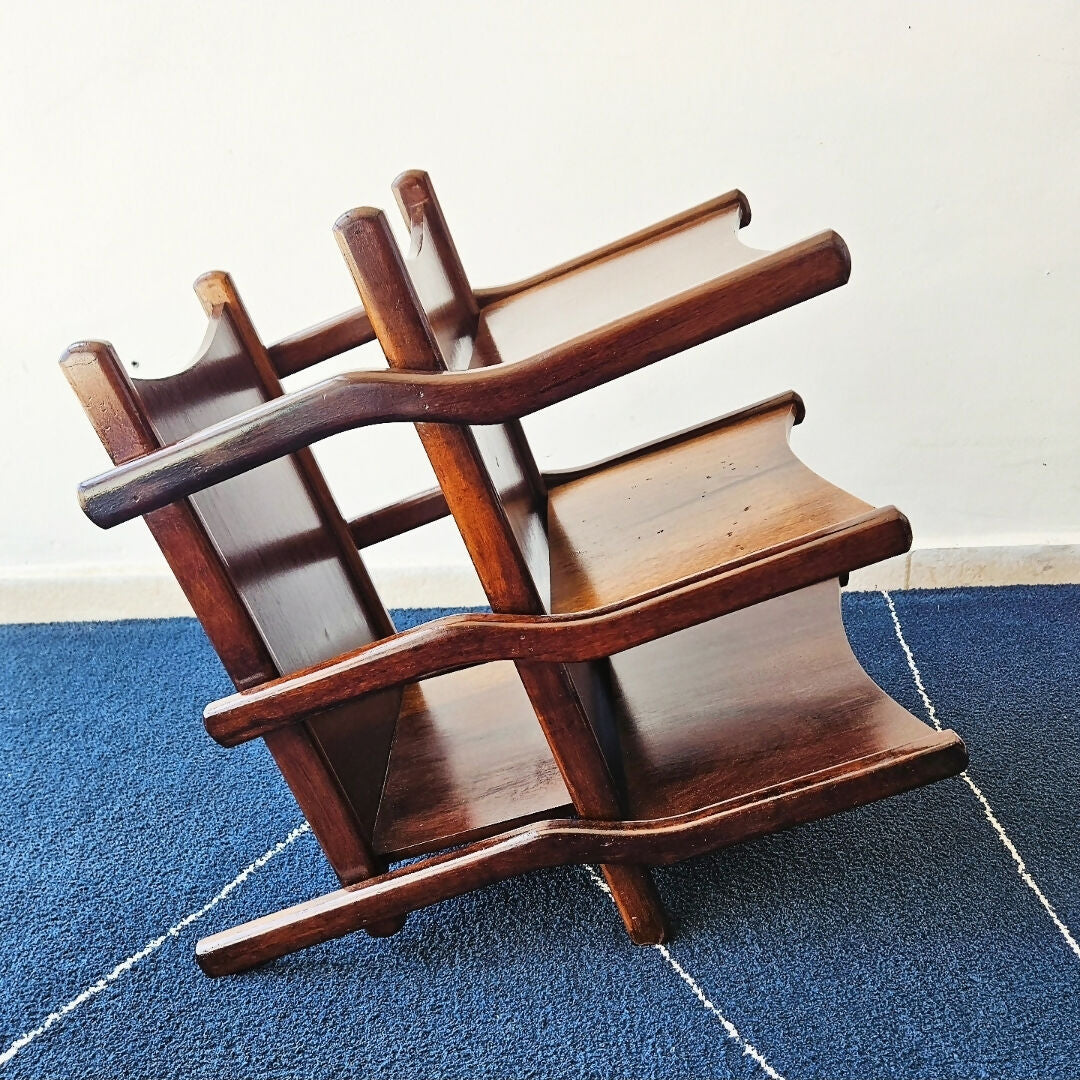 MÓVEL REVISTEIRO ANOS 60