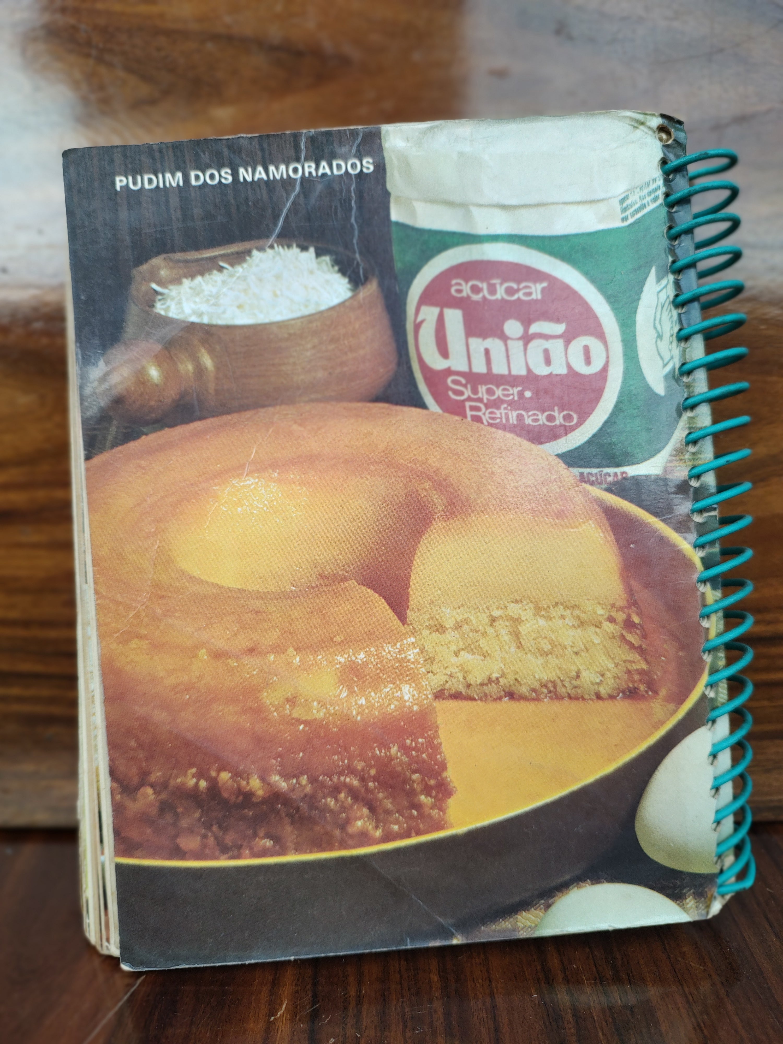 Livro "200 Receitas do Açúcar União - vol. 2" anos 70