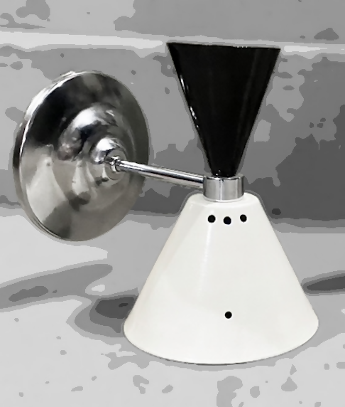 Arandela antiga e restaurada - estilo Mid Century