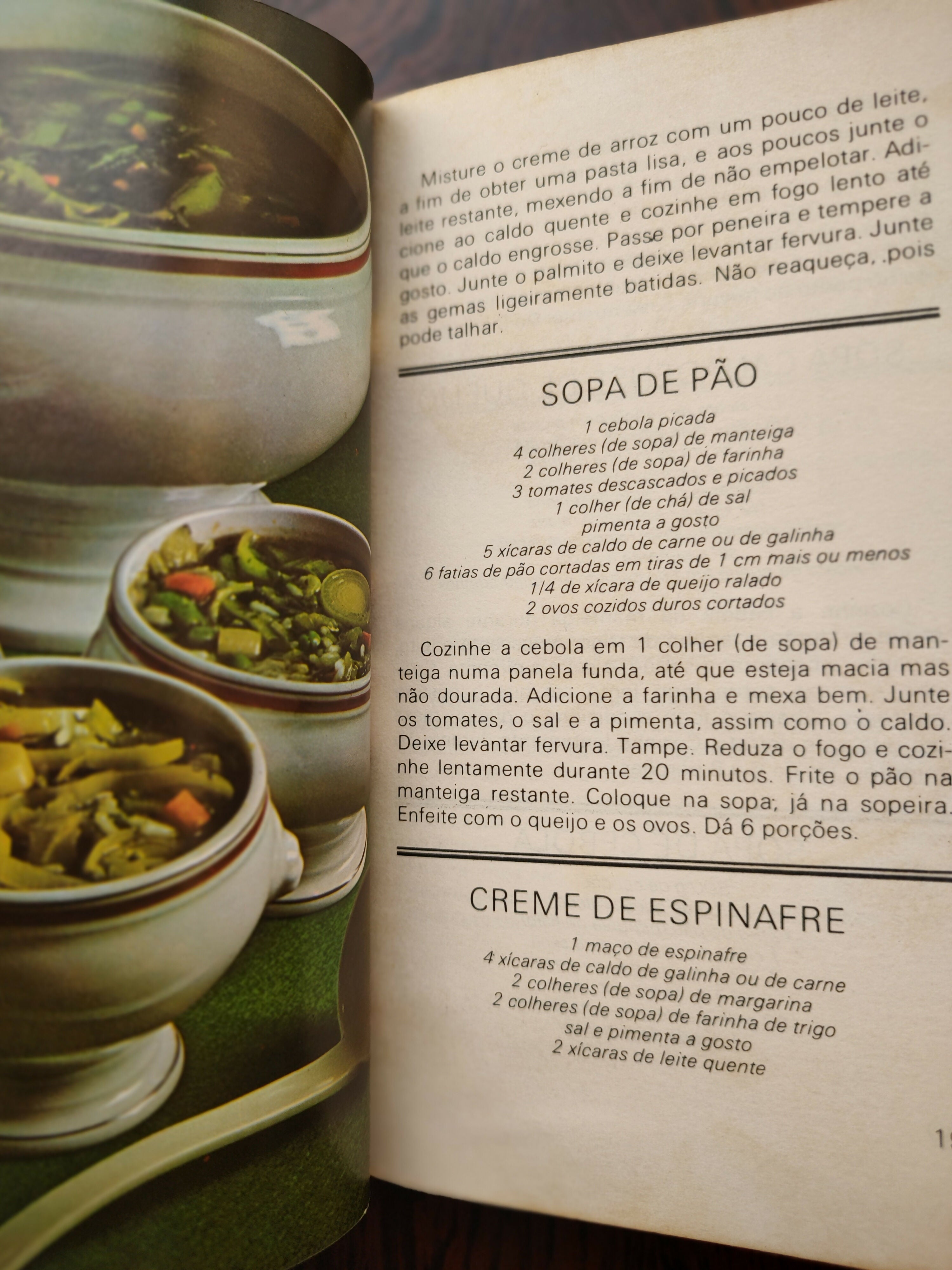 Livro &quot;As Melhores Receitas de Cláudia&quot; - edição 1971