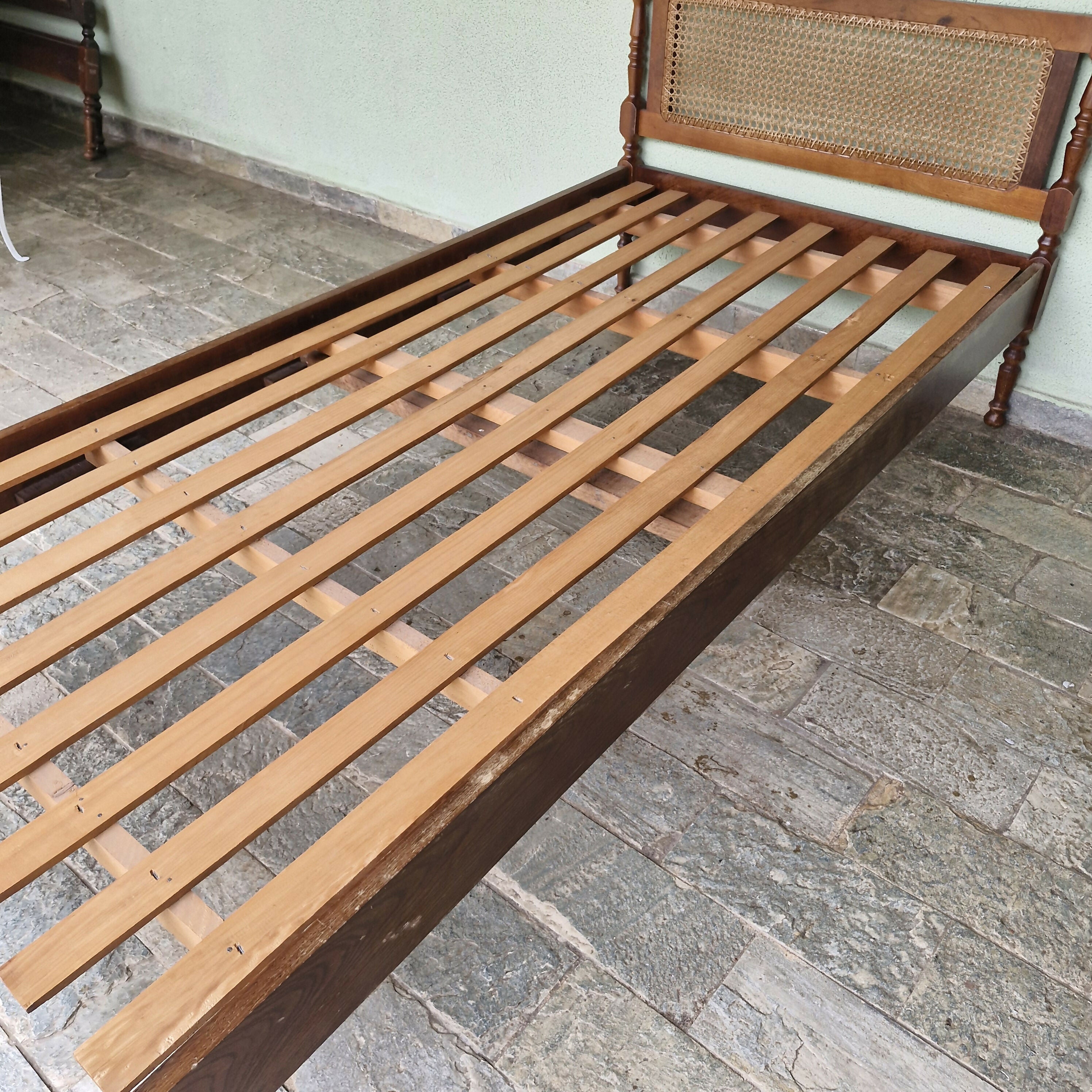 Cama de Solteiro Palhinha