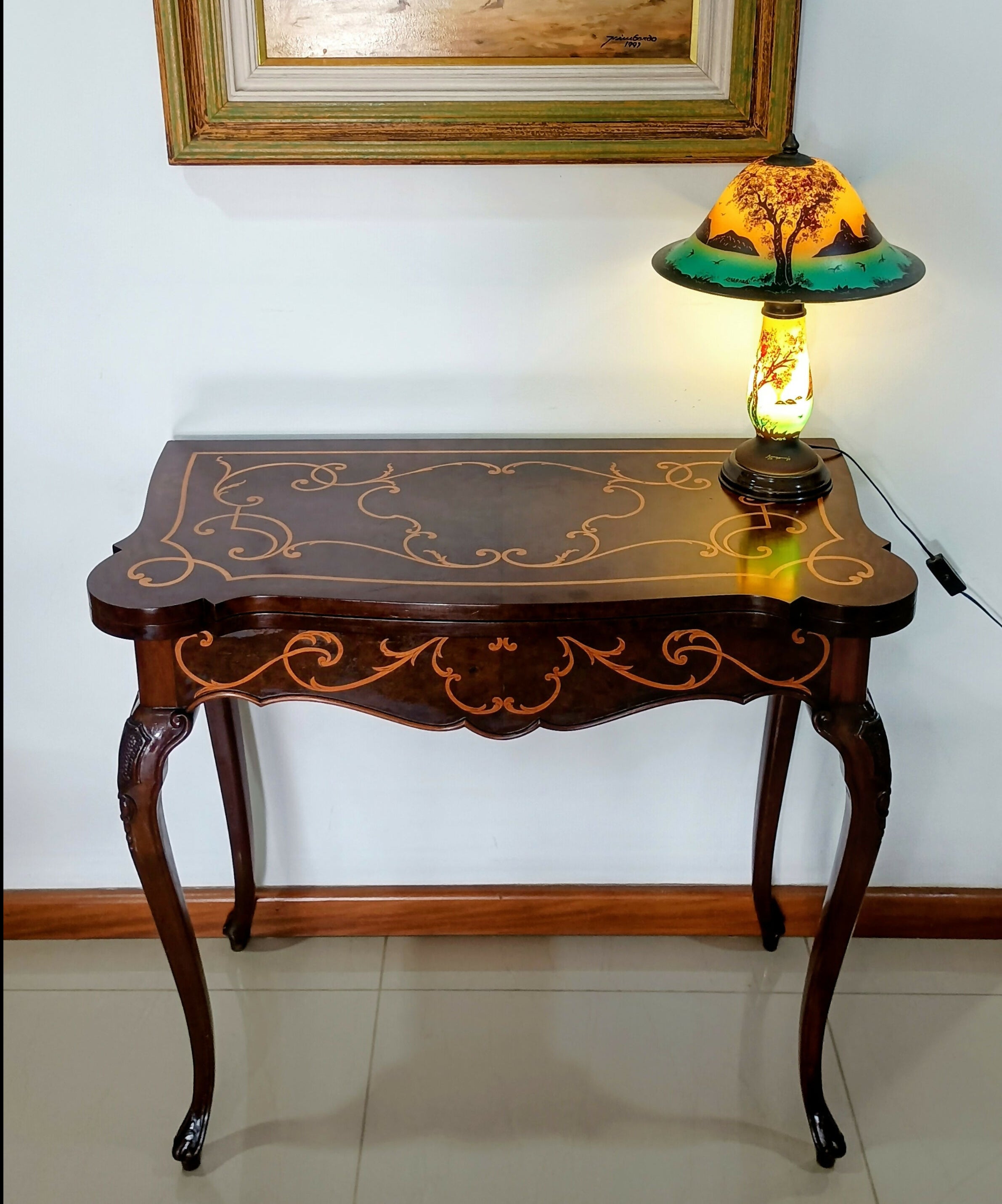 Mesa de Jogos /Aparador Marchetada – Tampo Dobrável – Década de 50