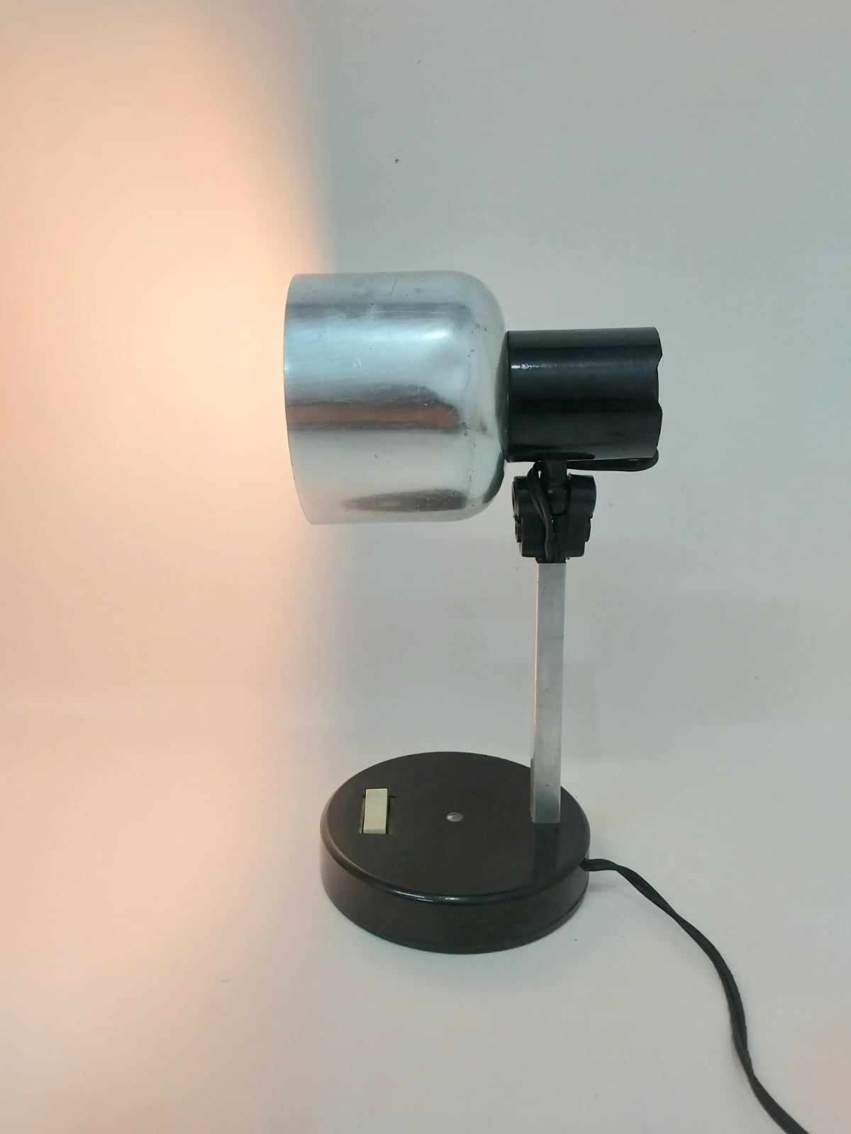 Luminária de Mesa Anos 70 Ilutec