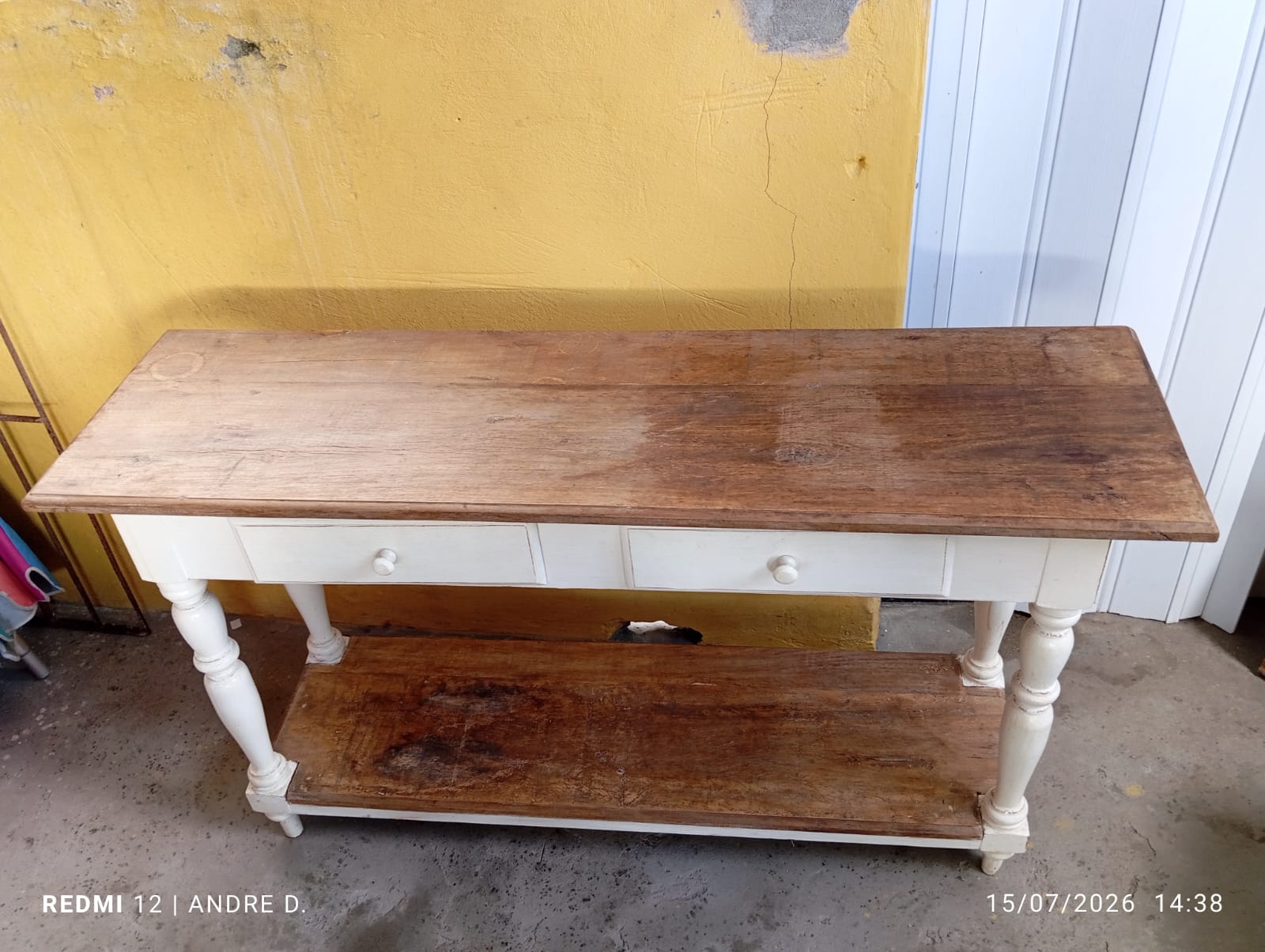 Aparador madeira de demolição pintado em branco e tampo natural (2 gavetas) 