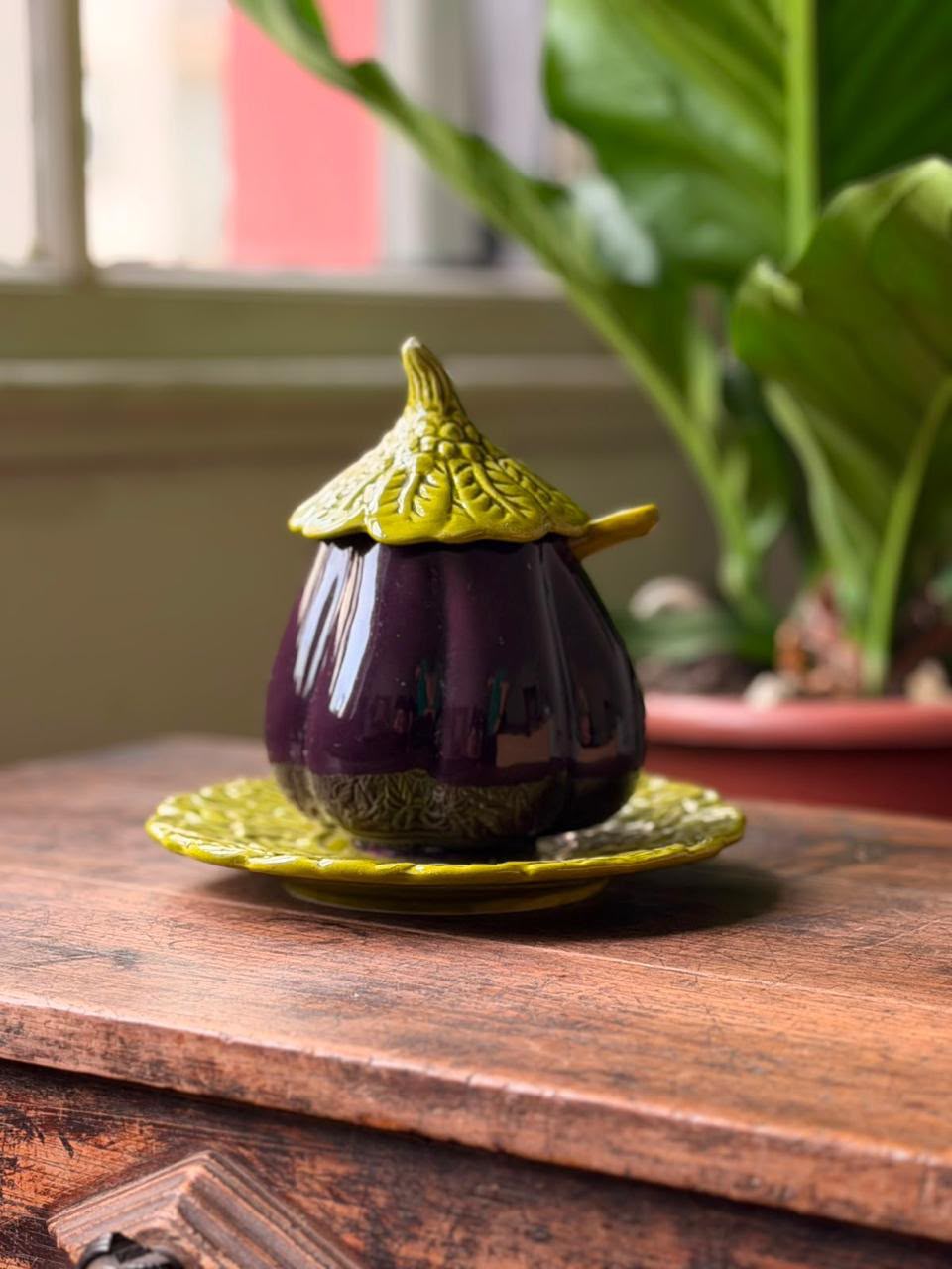 MINI SOPEIRA BERINJELA em porcelana vitrificada 