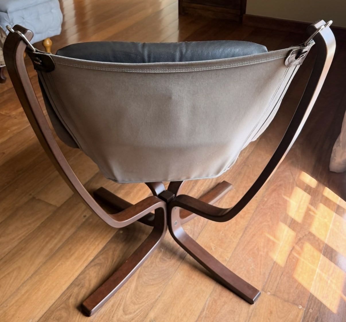 Poltrona Falcon - Sigurd Ressell