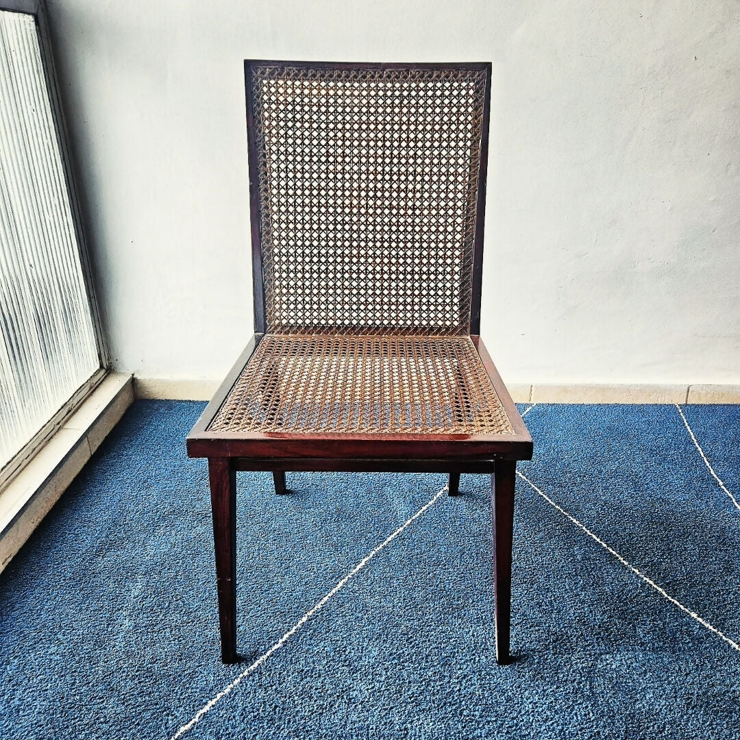 CADEIRA ANOS 50 EM JACARANDÁ E PALHINHA