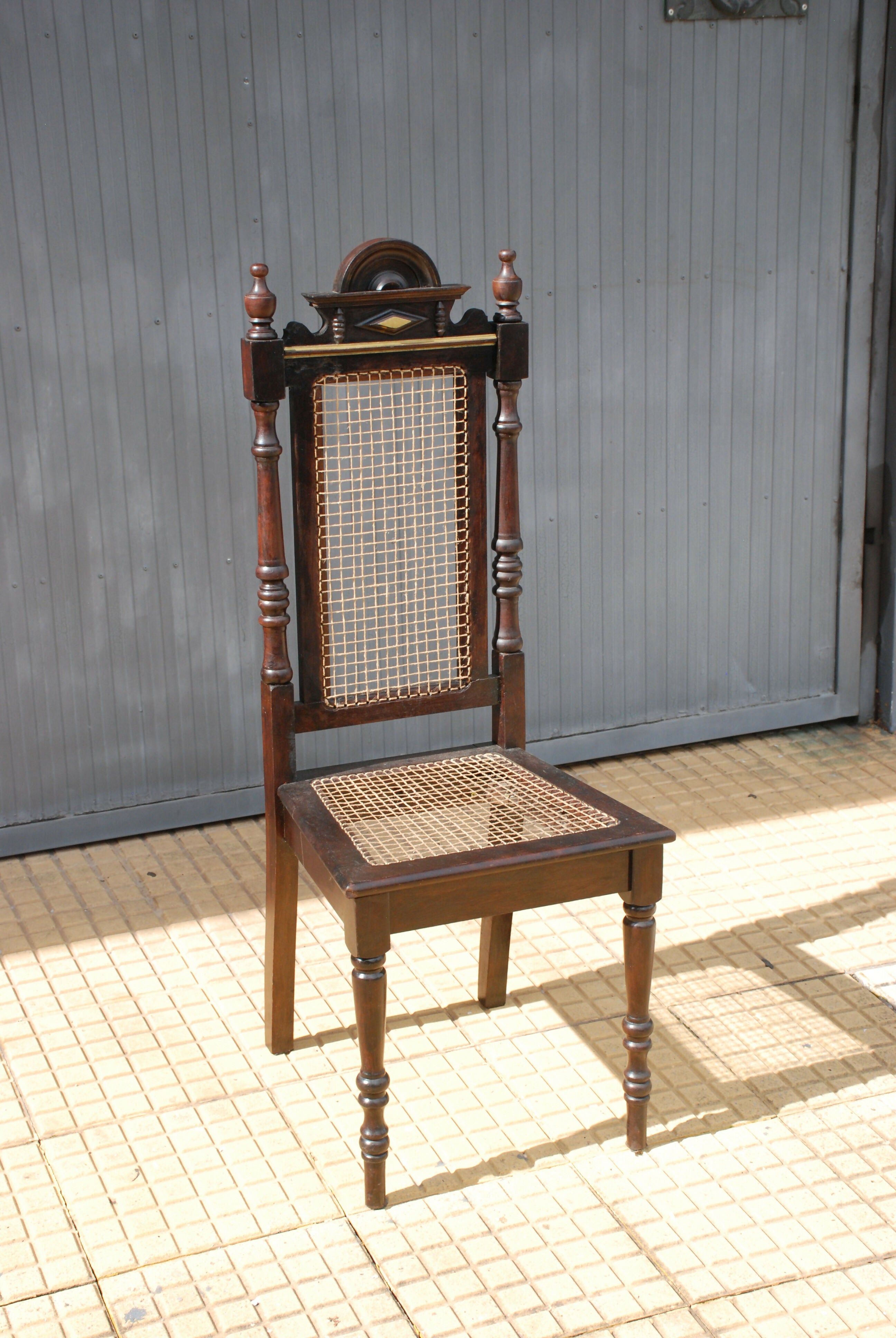 cadeira anos 50 em palhinha (para empalhar)