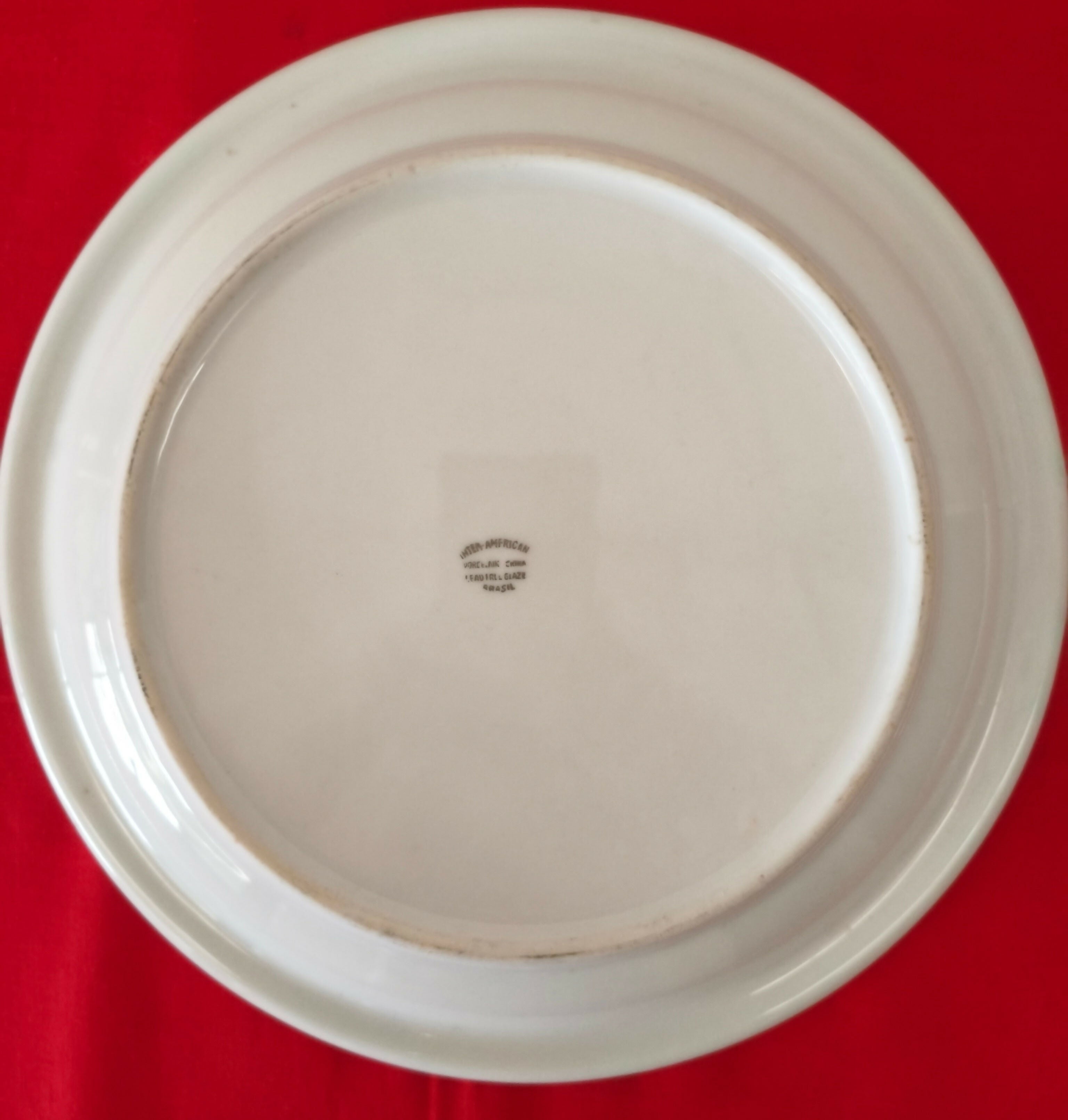 Prato decorativo pintado à mão - 1979