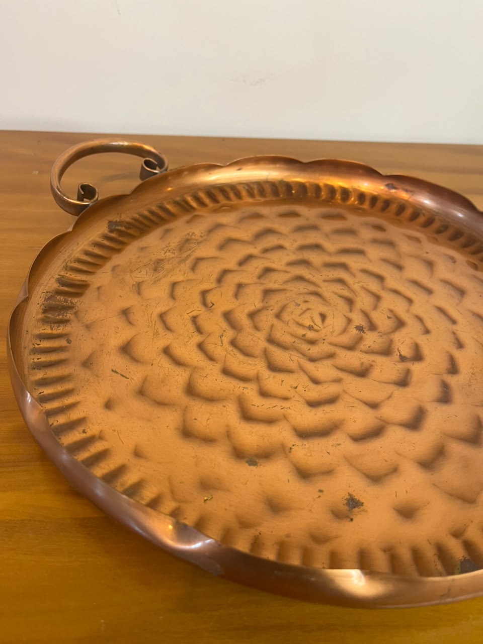 Bandeja Decorativa em Cobre Martelado com Alças