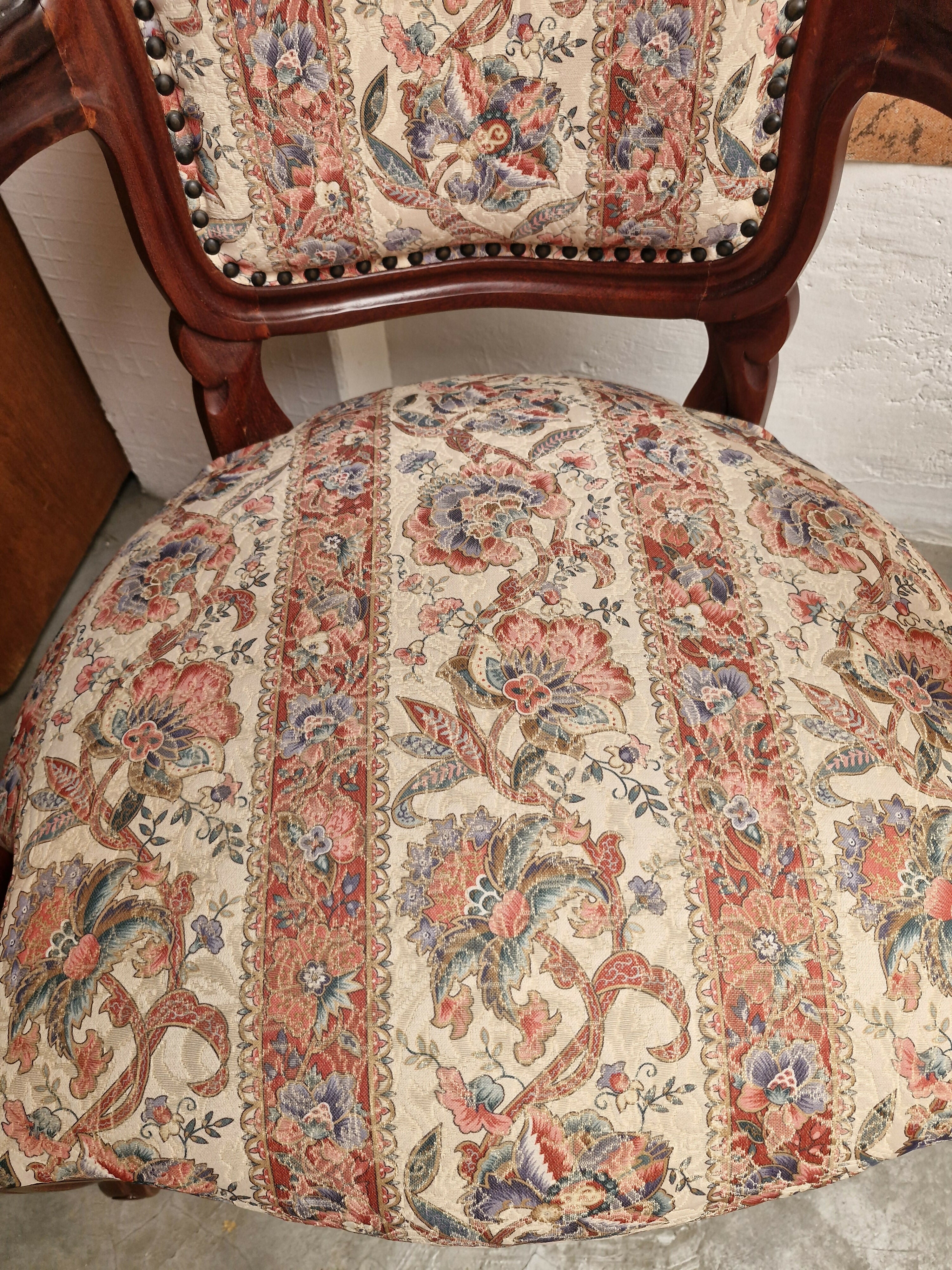 Par de Poltronas Luiz XV