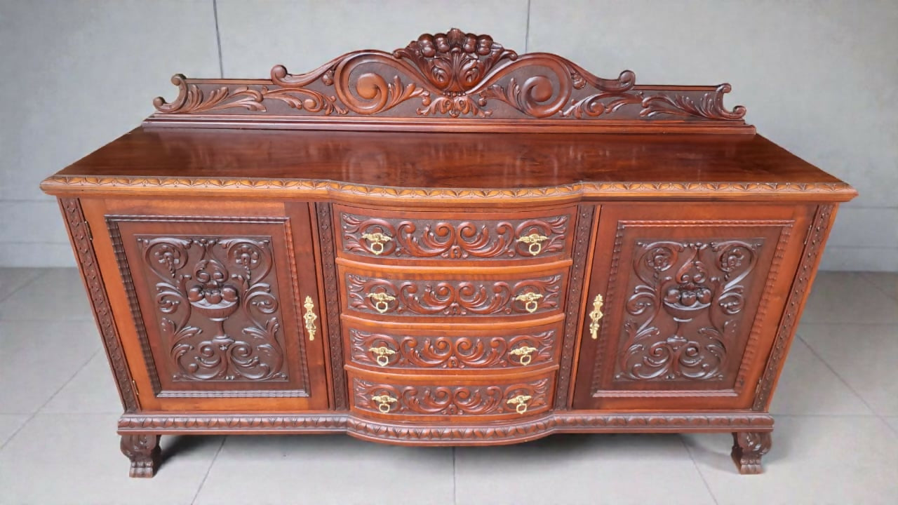 Buffet Antigo estilo Renascença