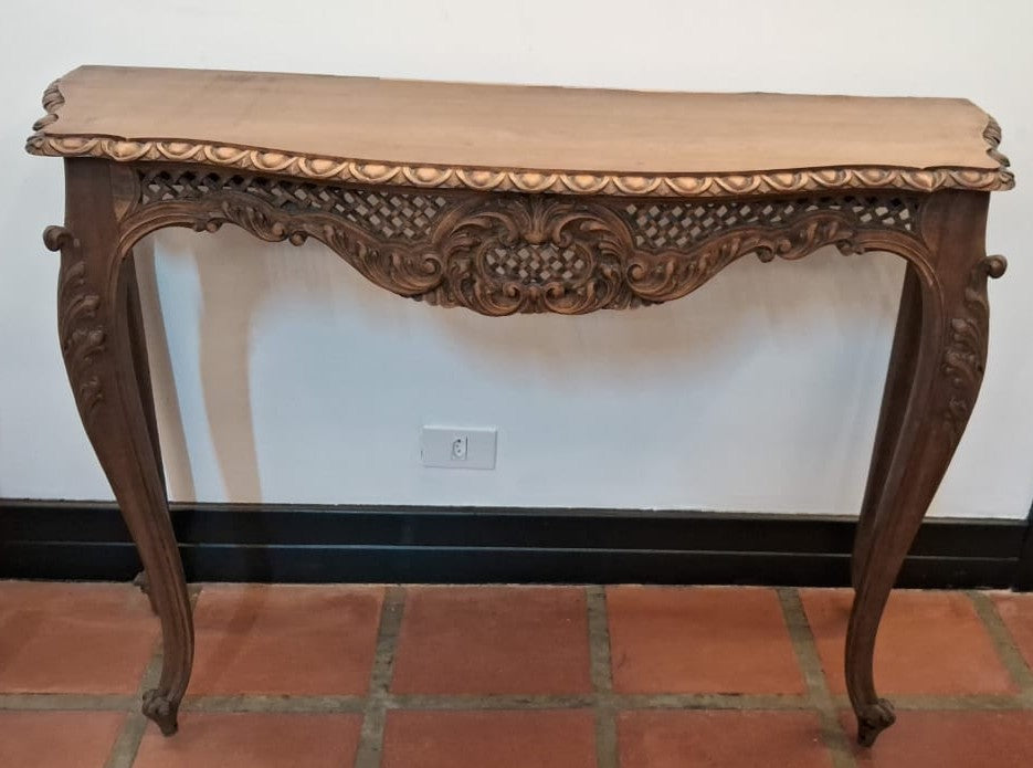 Aparador Console Antigo Estilo Luís XV – Anos 50/60 (Madeira Maciça)