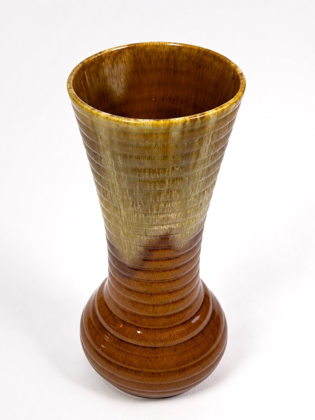 Vaso cerâmico em tons de marrom | Autor desconhecido, 1960 |