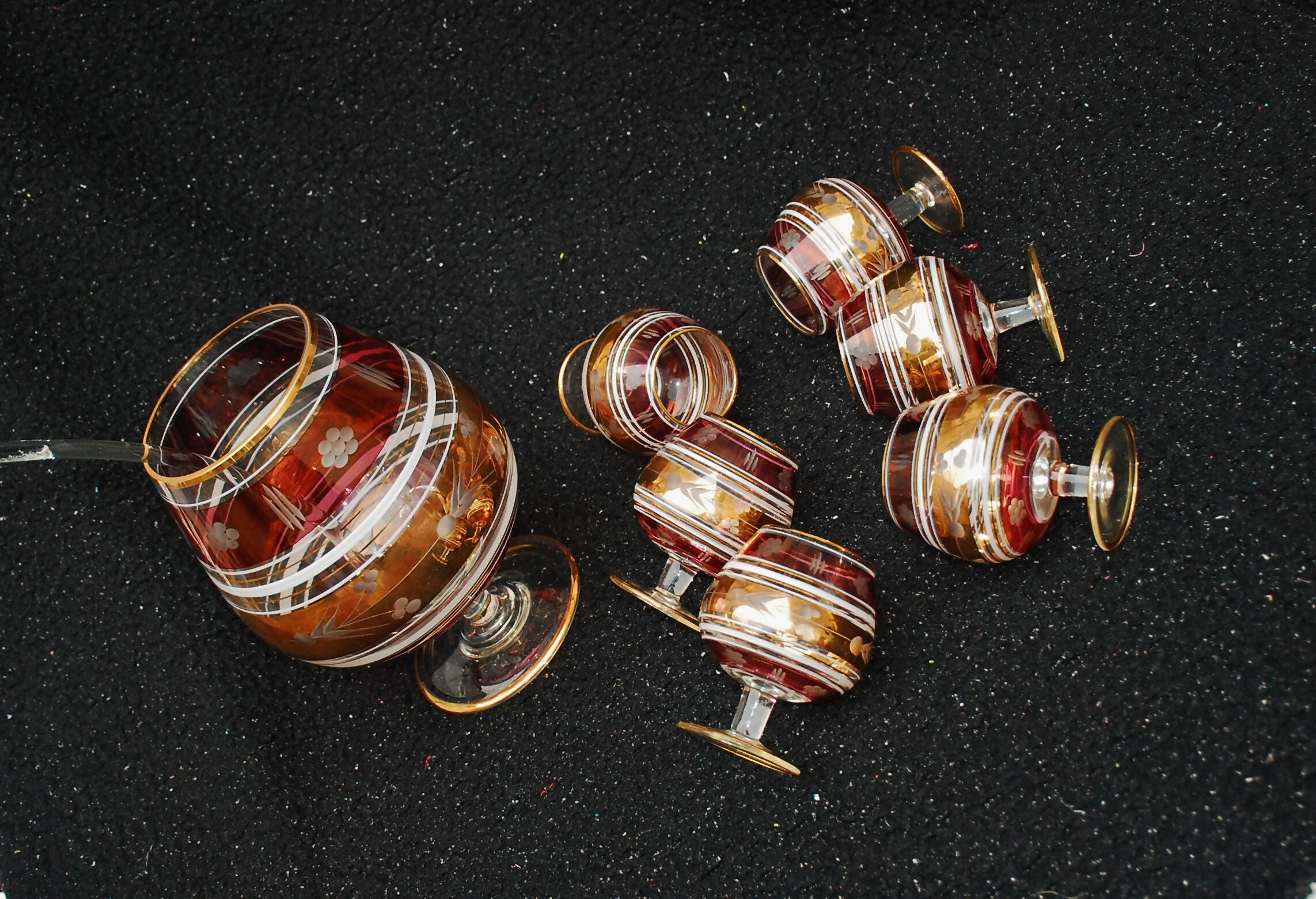 poncheira cristal decorada a mão, filetada a ouro anos 50