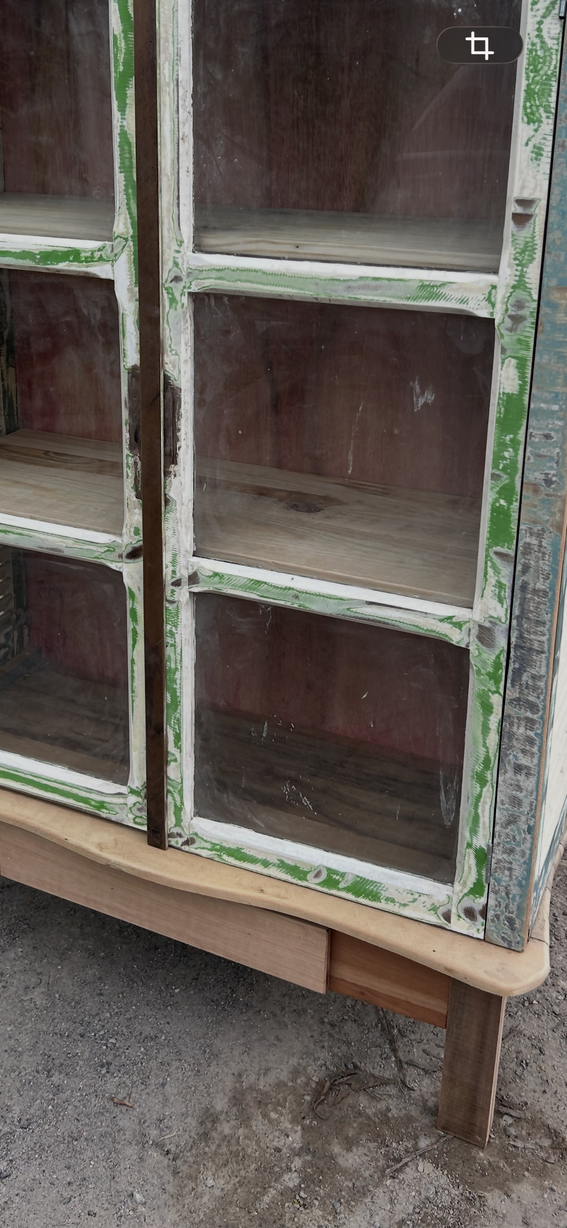 Cristaleira / Armário Upcycling