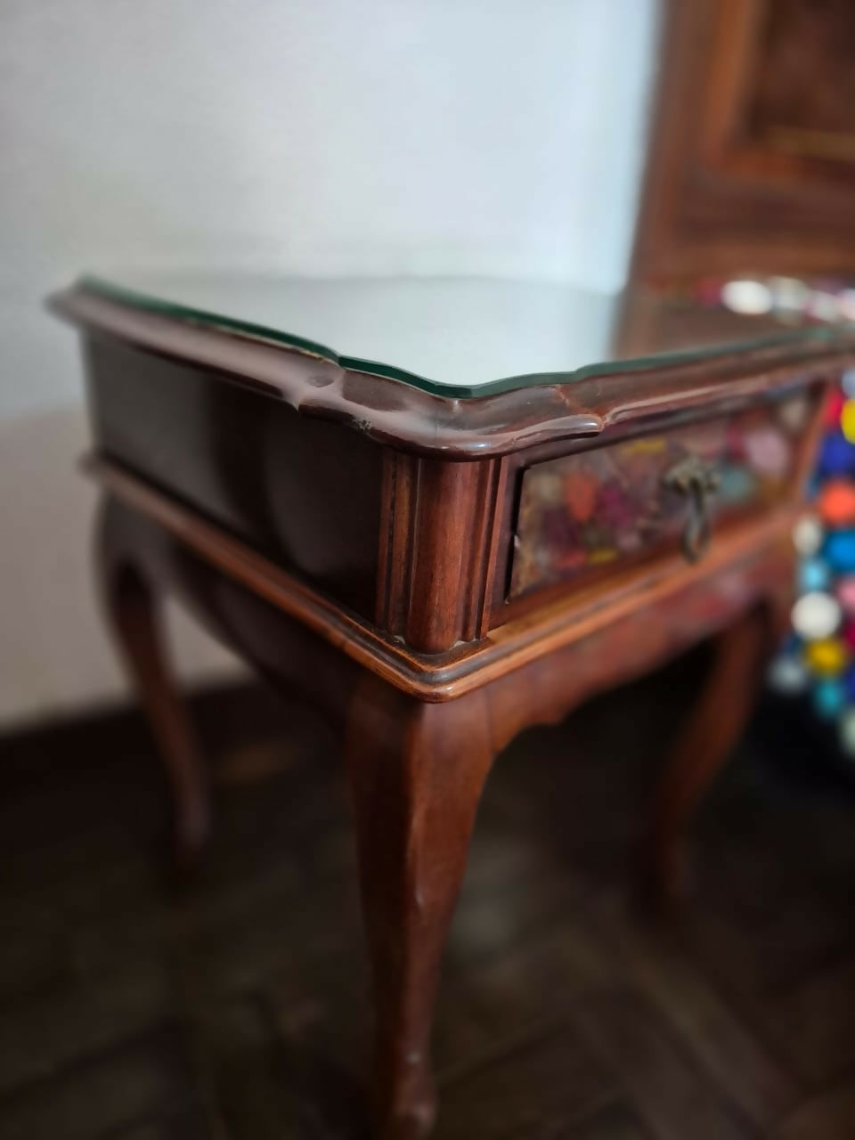 Par de mesa de cabeceira Provençal Luís XV