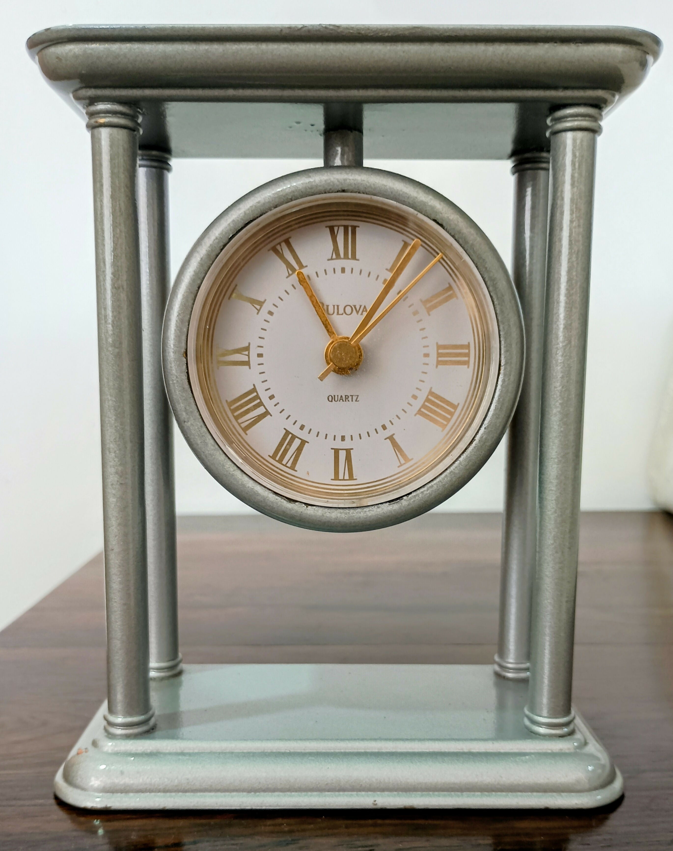Relógio de mesa Bulova a quartz