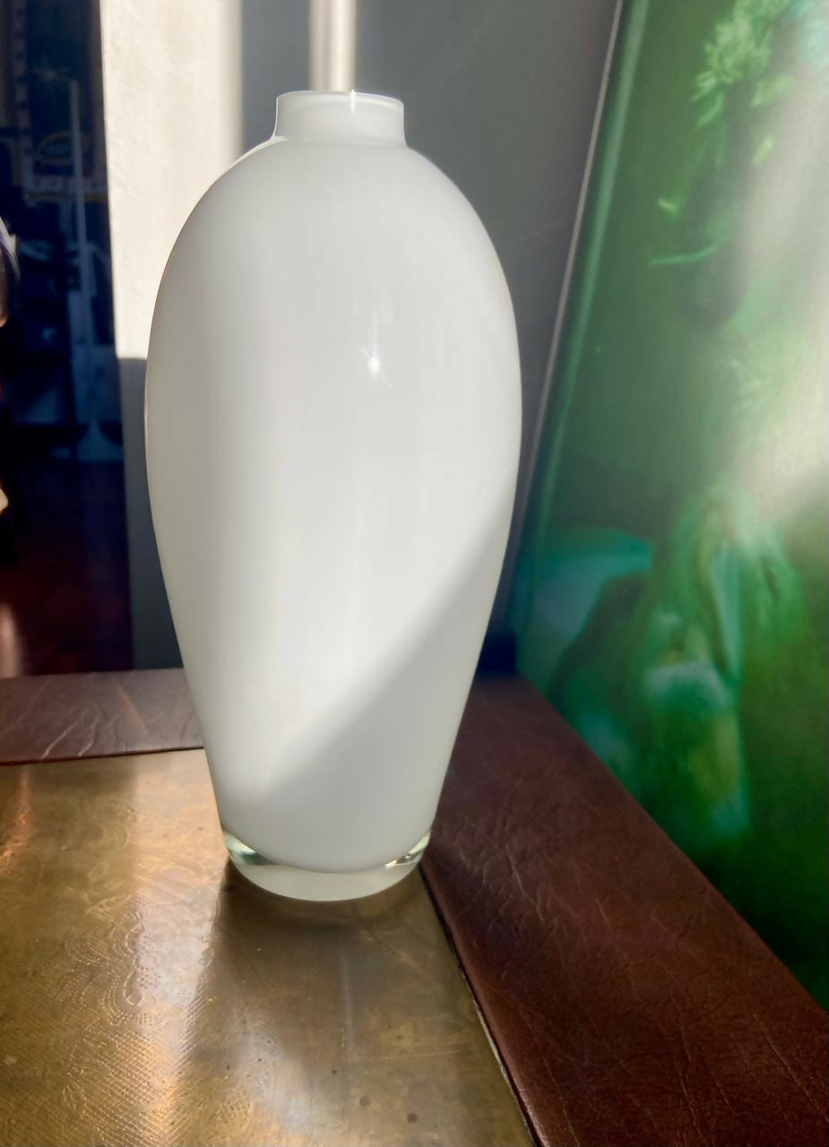 Vaso italiano em vidro leitoso (DMCPS_265)