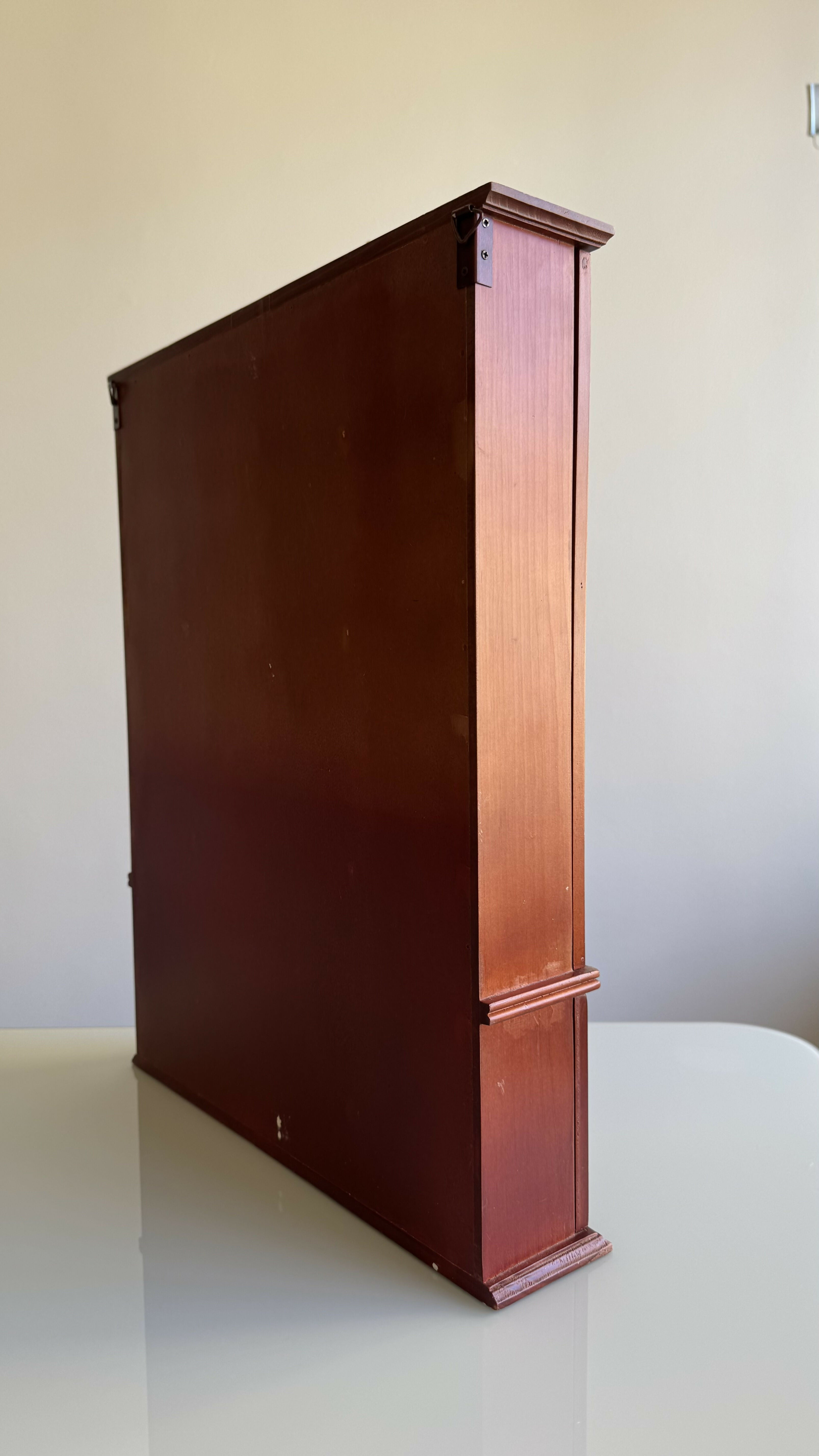 Estante com Coleção Grandes Obras da Literatura Universal (MINIATURA) - Planeta DeAgostini