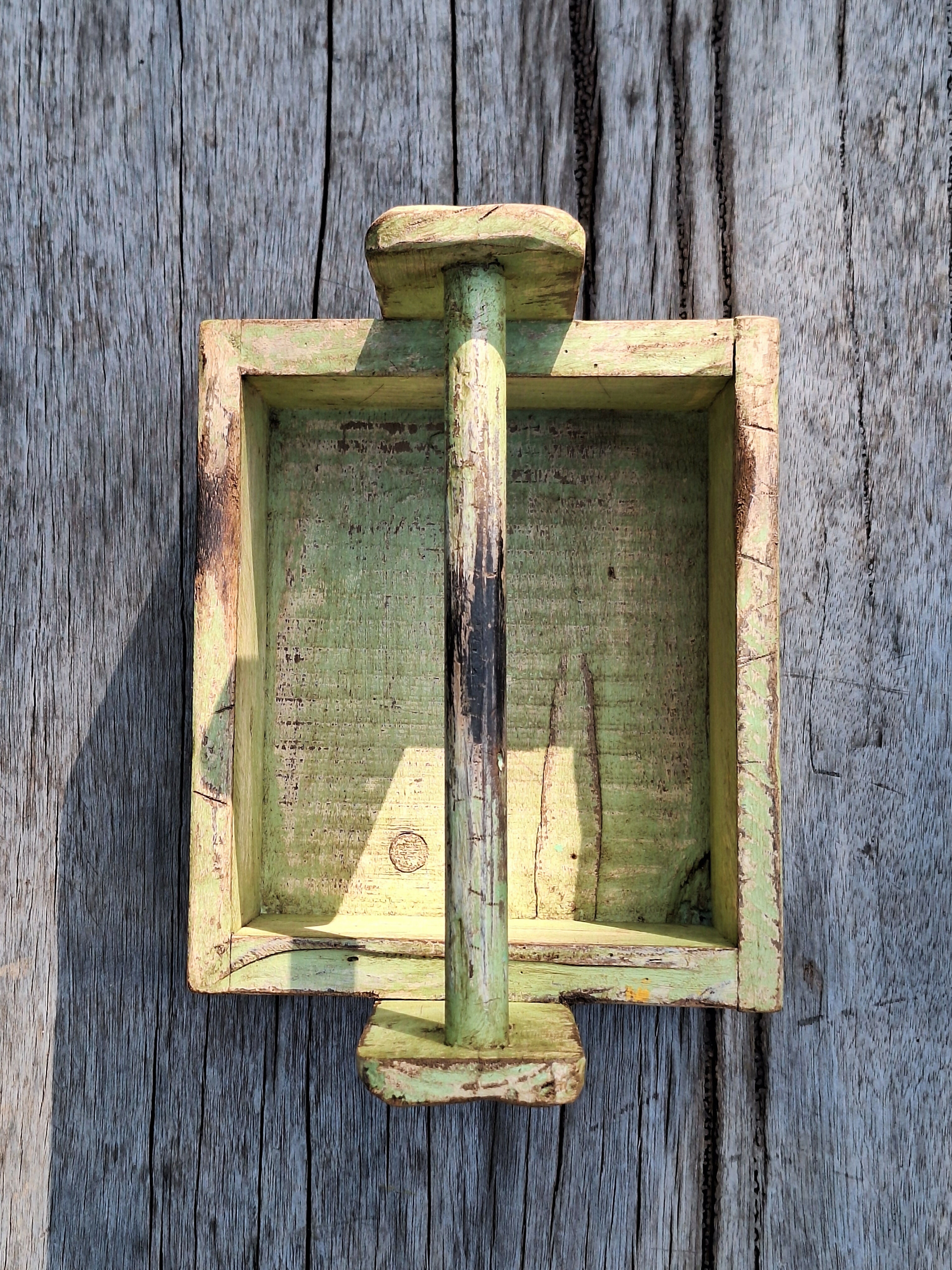 Caixa de Ferramenta Tinta Gasta Madeira Maciça Garimpo Mineiro