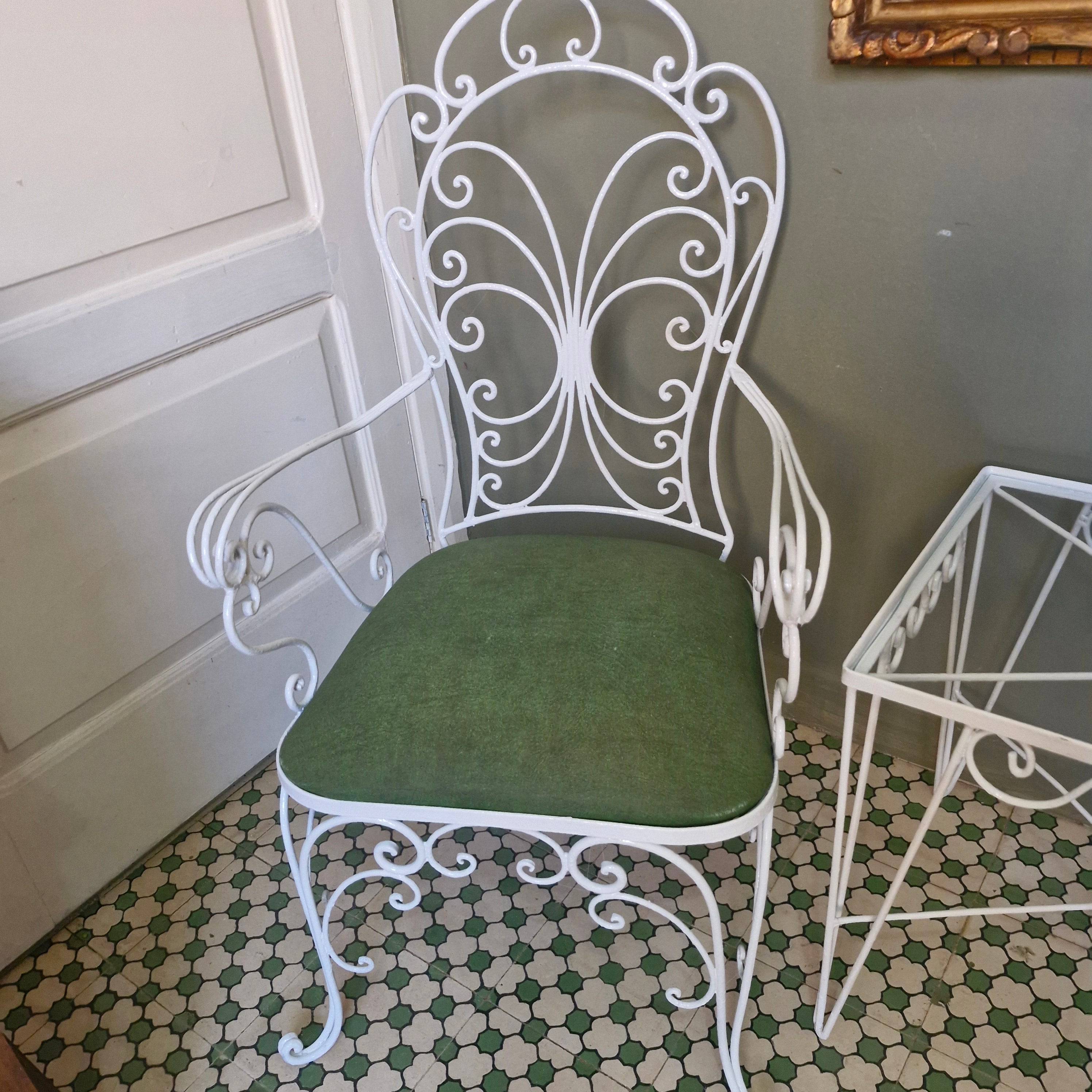 Jogo de Jardim em ferro com estofado verde 