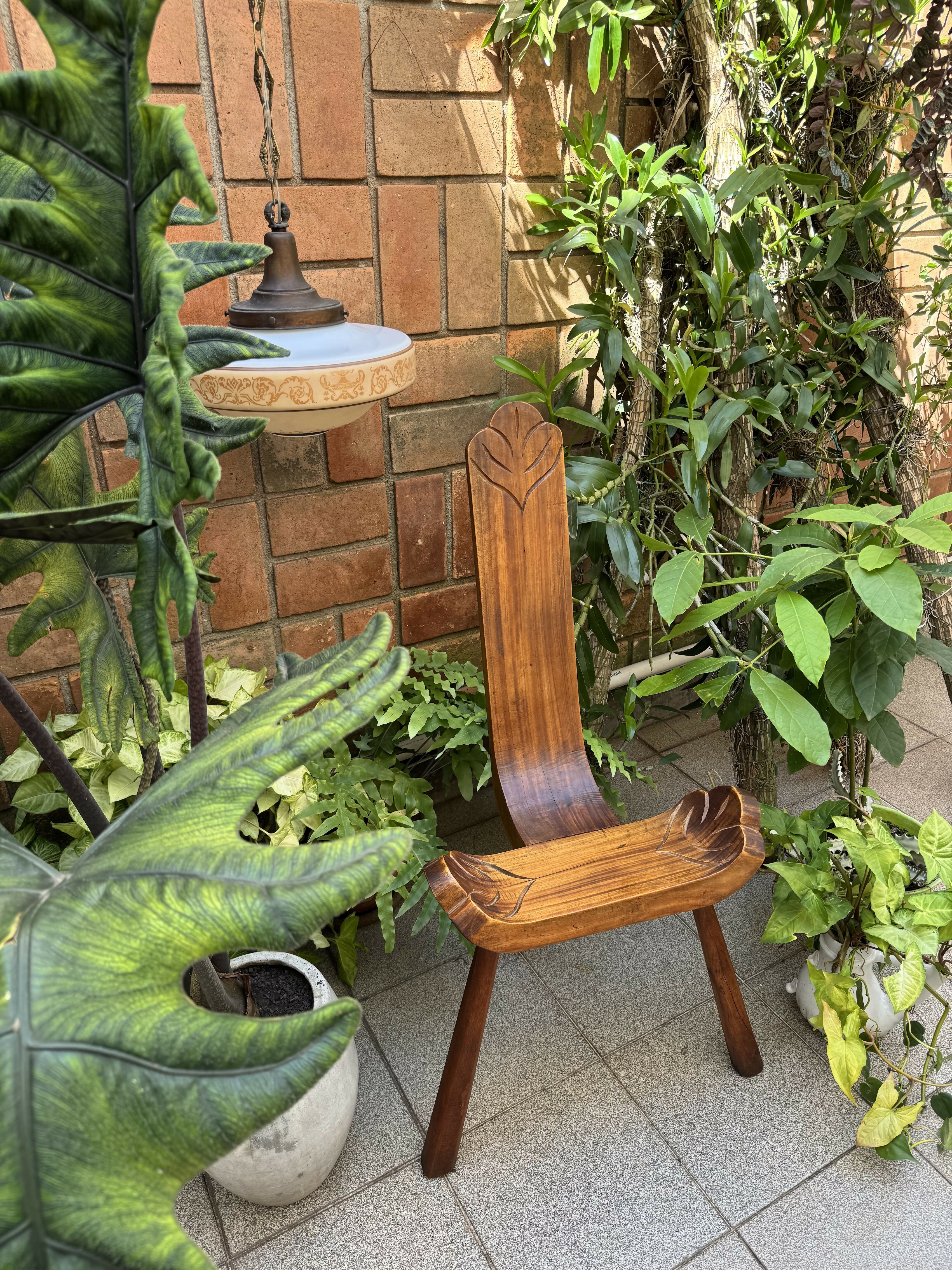 Linda Cadeira Antiga Bacalhau Maciça