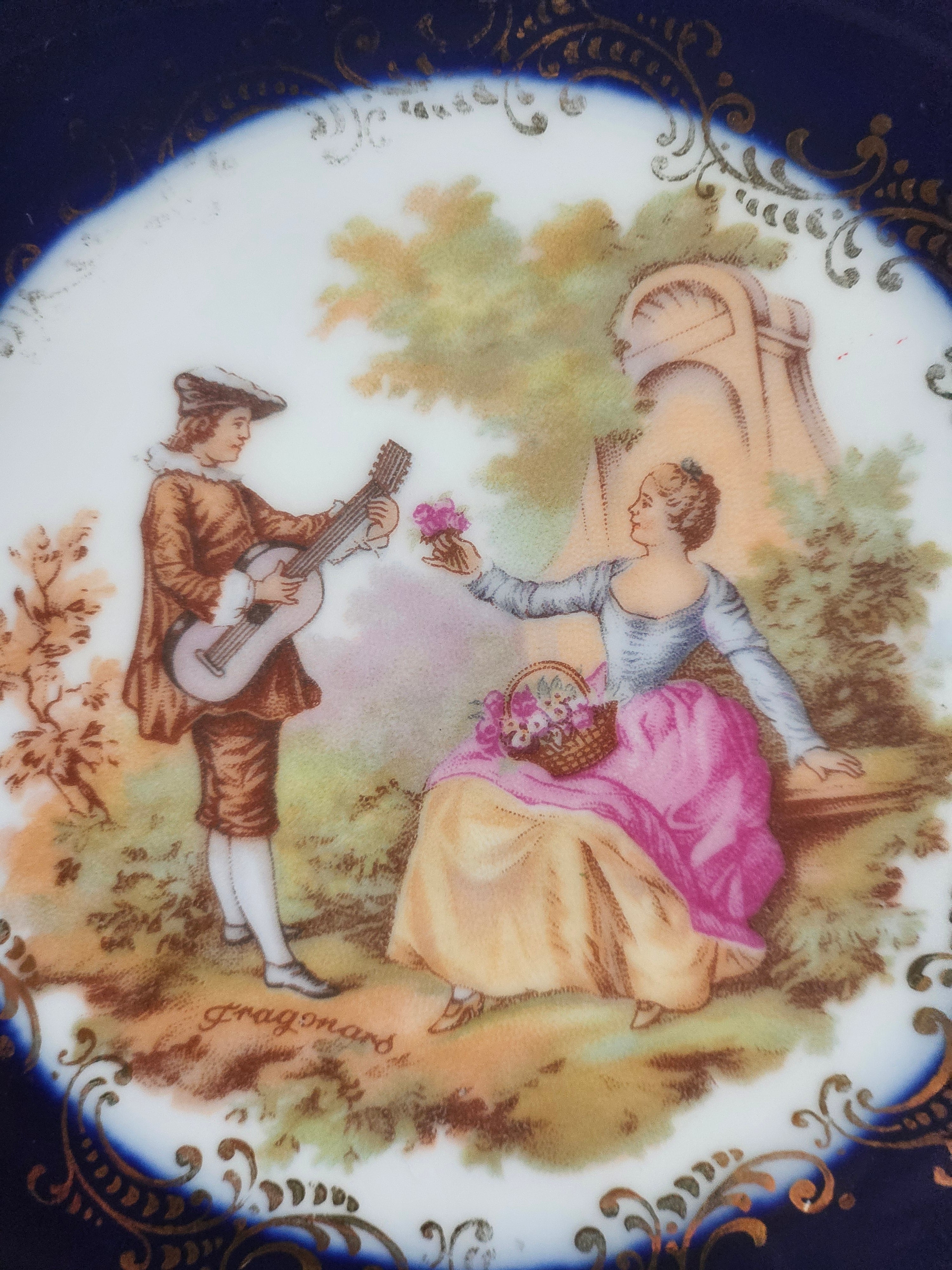 Limoges - Porta Joias / Mini Salva Fragonard e Bronze                                                                                                                                                                                                                                                                                                                                                                