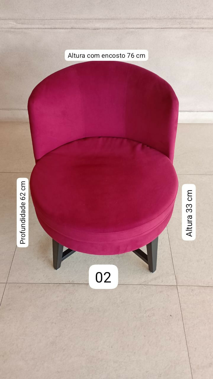 Poltrona de Design Arredondado cor marsala (valor unitário)
