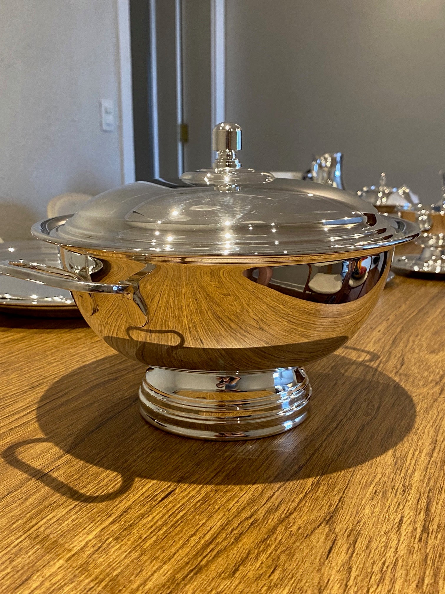 Baixela Sheffield Plate | 7 Peças | Elegância e Tradição à Mesa