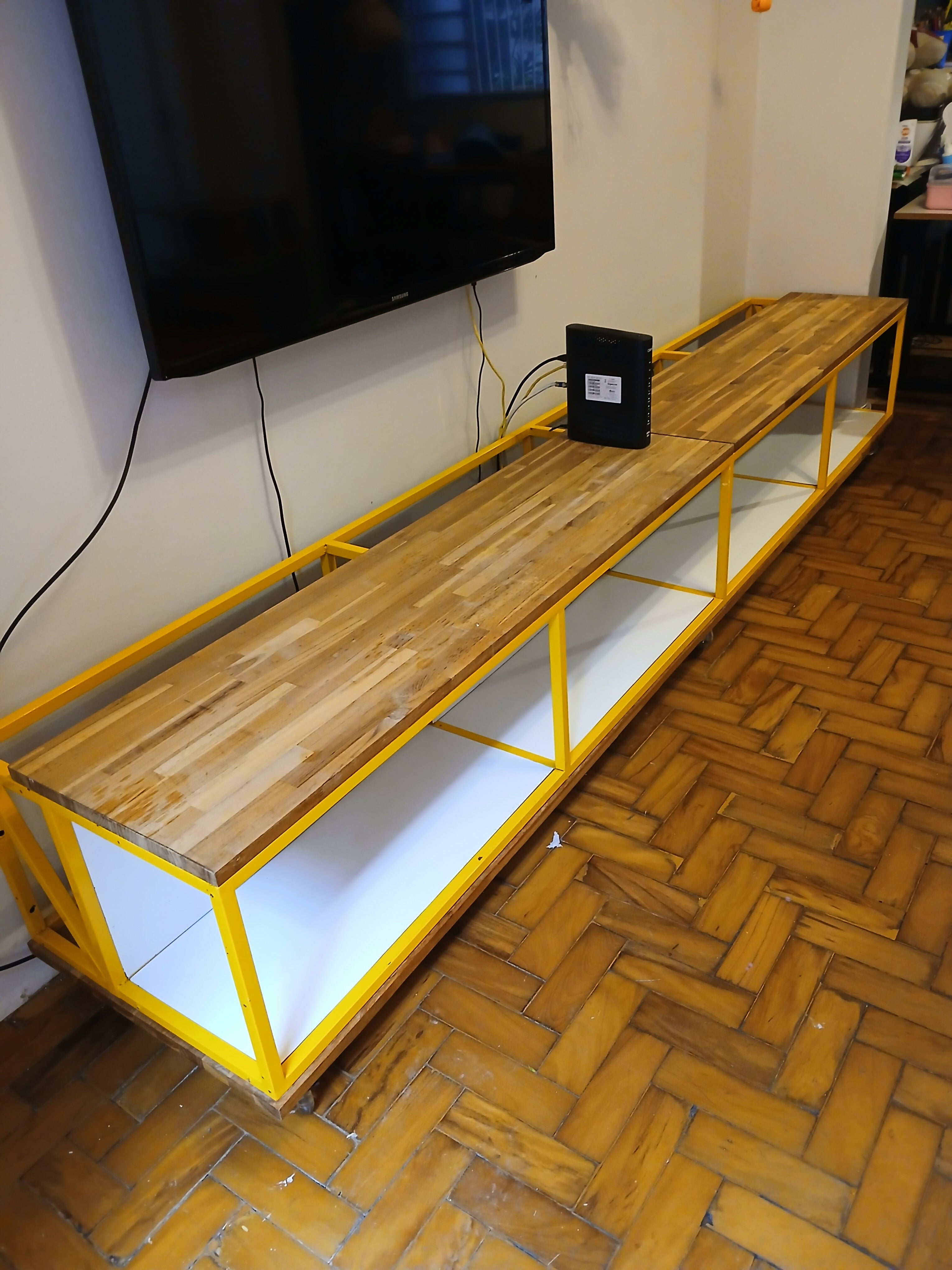 Rack poético para discos de vinil